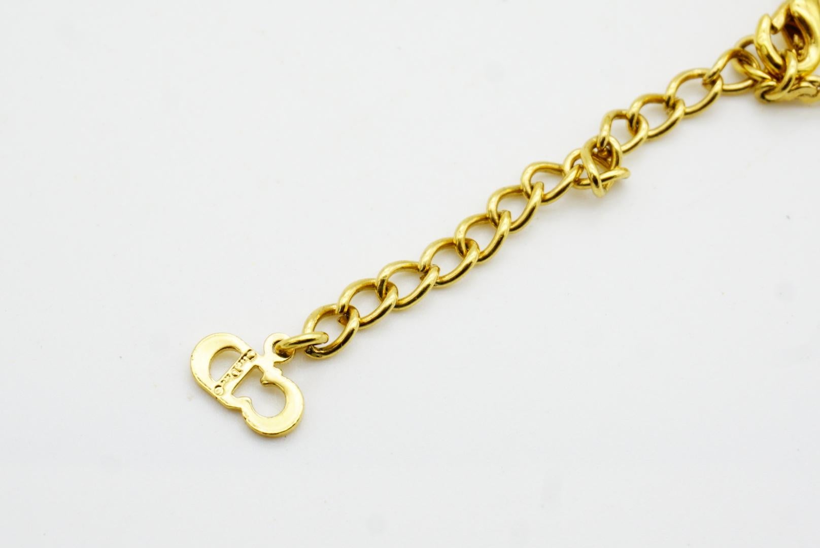 Christian Dior Vintage 1980 Navy Enamel Cute Flower Leaf Crystals Gold Necklace For Sale 7