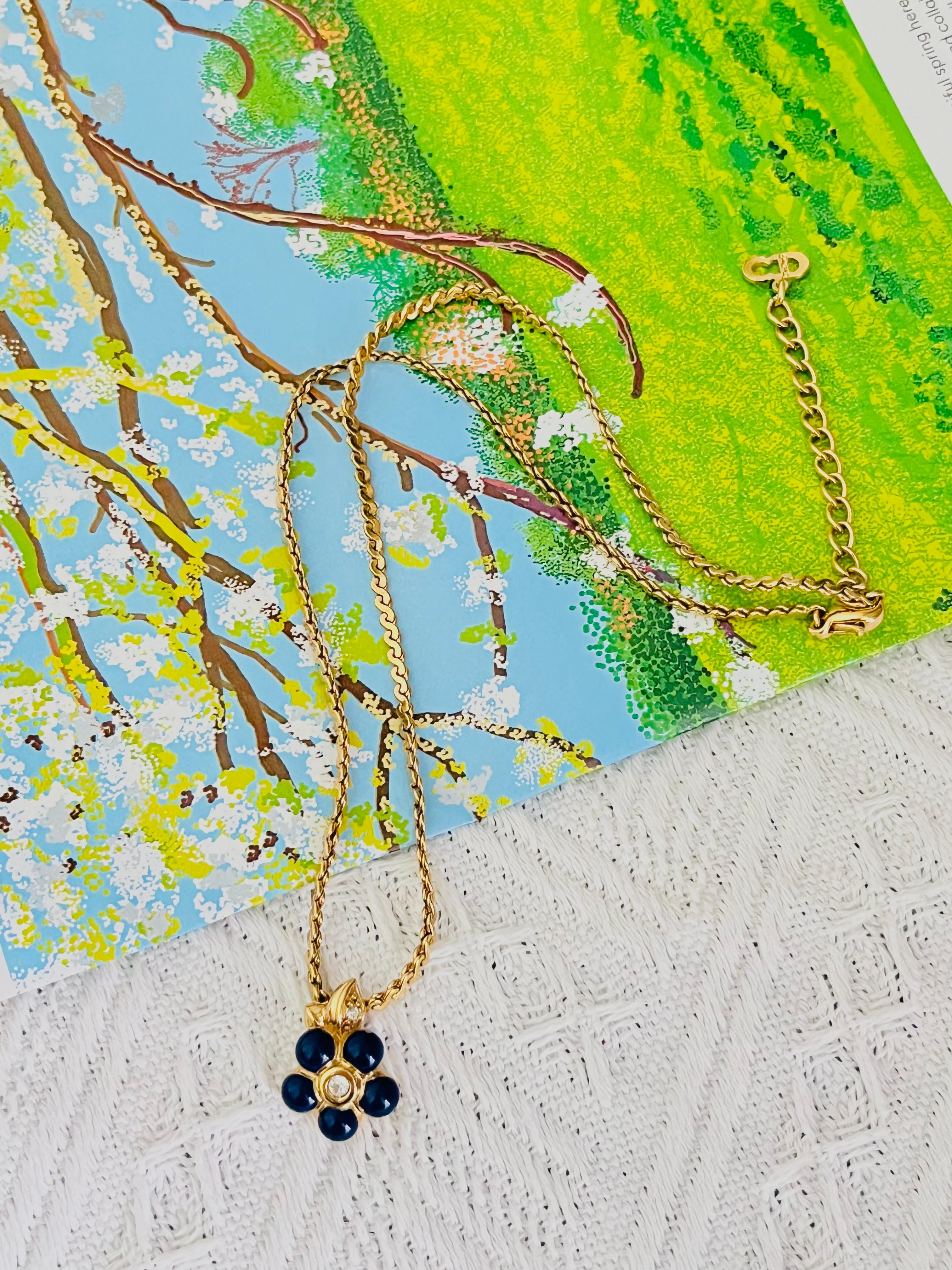 Art Deco Christian Dior Vintage 1980 Navy Enamel Cute Flower Leaf Crystals Gold Necklace For Sale