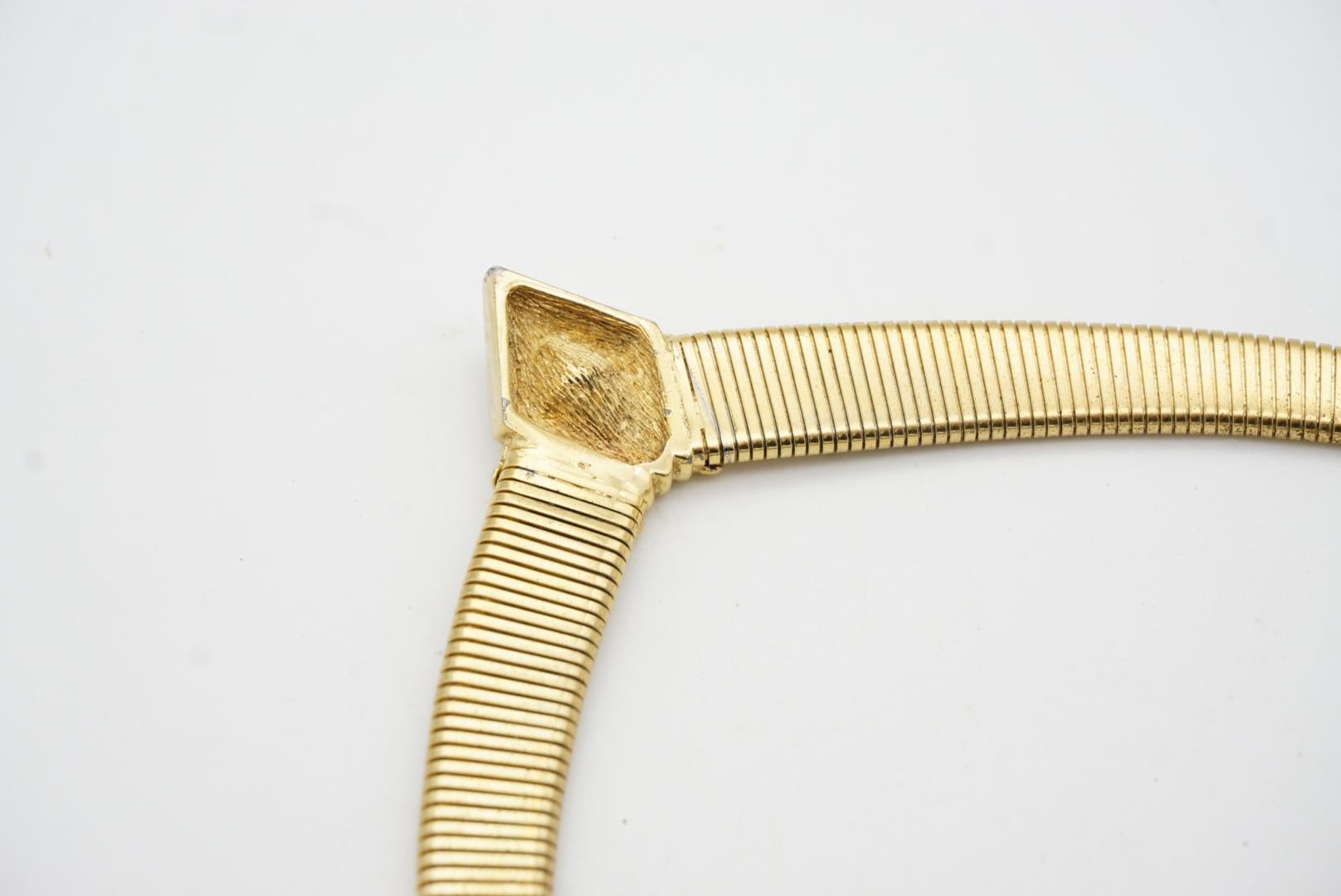 Christian Dior Vintage 1980 Rubino Gripoix Diamante Cristallo Nastro Collana Omega in vendita 5