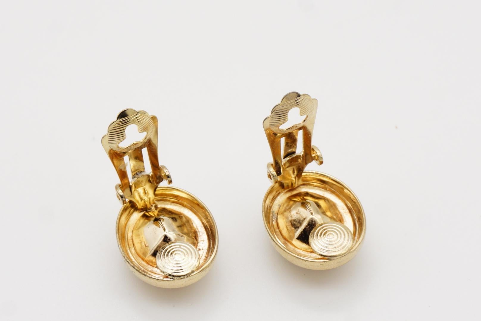 Christian Dior Vintage 1980 Textured Oval Amethyst Purple Crystal Clip Earrings For Sale 8
