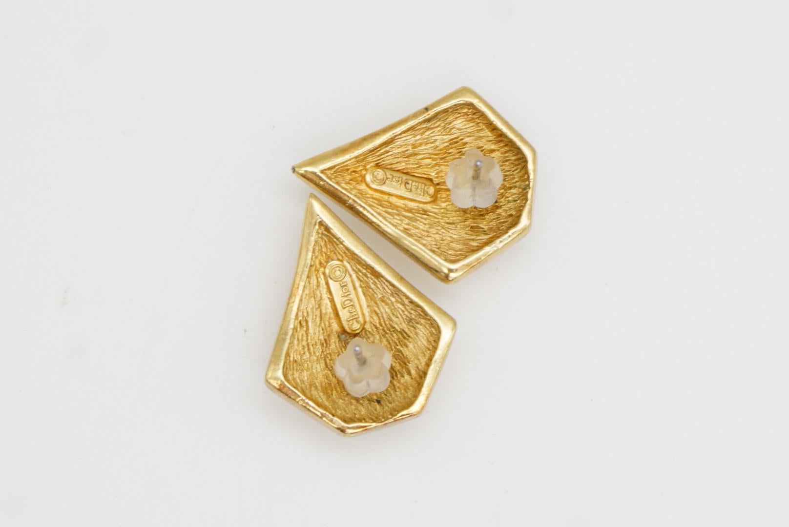 Christian Dior Vintage 1980 Triangle Trio V Sparkling Crystals Pierced Earrings For Sale 7