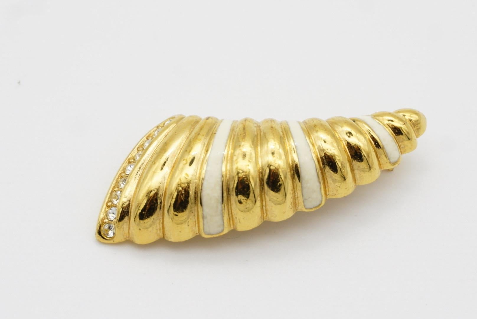Christian Dior Vintage 1980 White Enamel Crystals Ribbed Horn Shell Gold Brooch 8