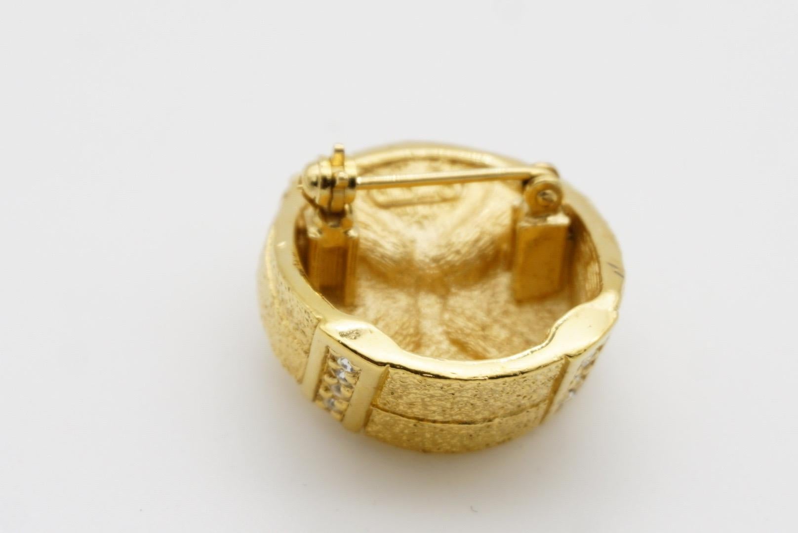 Christian Dior Vintage 1980s 3D Gift Present Ribbon Round Box Crystals Brooch For Sale 10