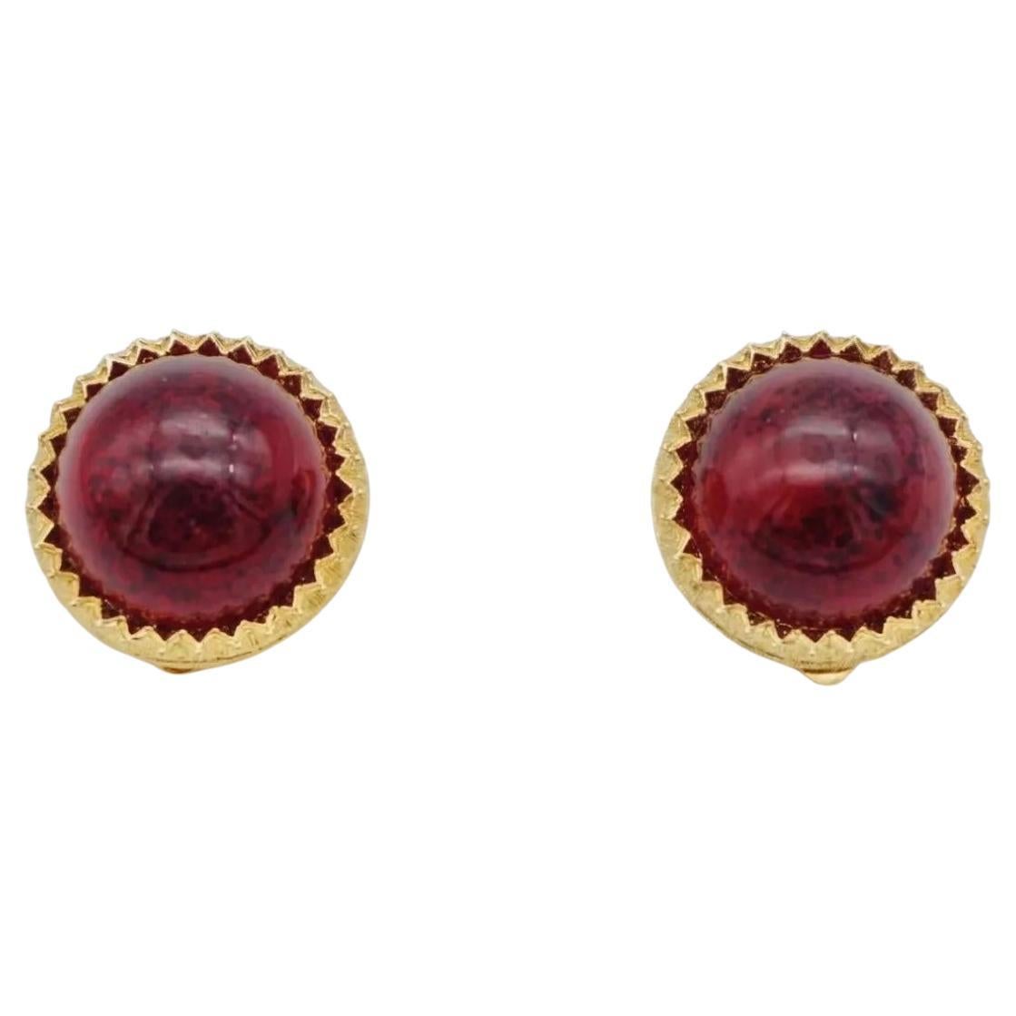 Christian Dior Vintage 1980s Agate Burgundy Red Clear Round Gold Clip Earrings For Sale