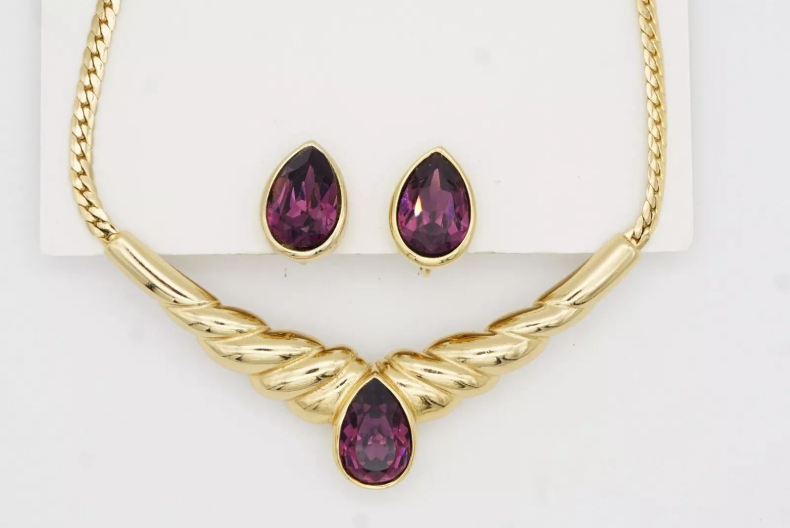 Christian Dior Vintage 1980s Amethyst Purple Gold Water Tear Drop Wings 2 Set For Sale 11