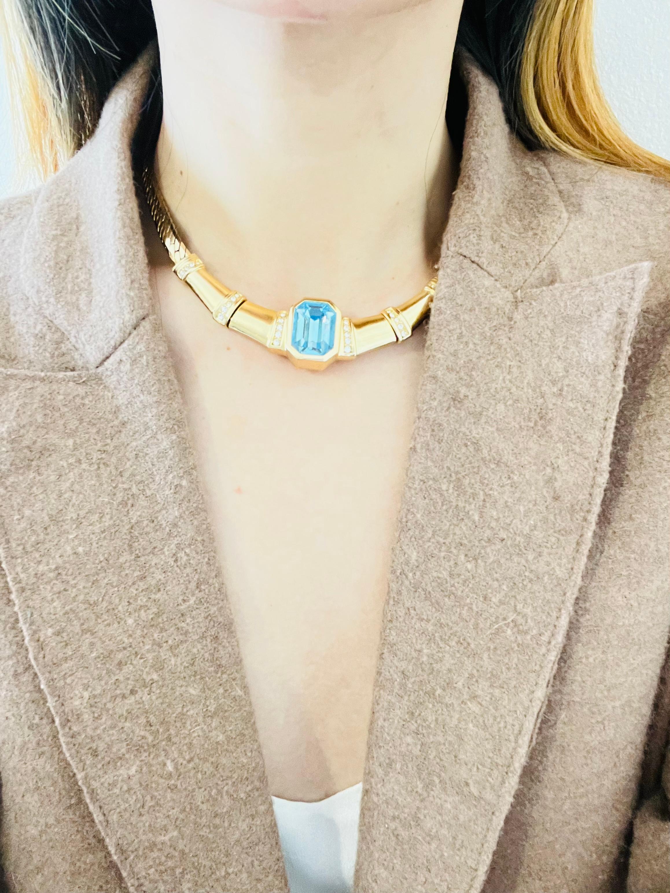 Christian Dior Vintage 1980s Aqua Blue Rectangle Crystals Gold Chunky Necklace  For Sale 1