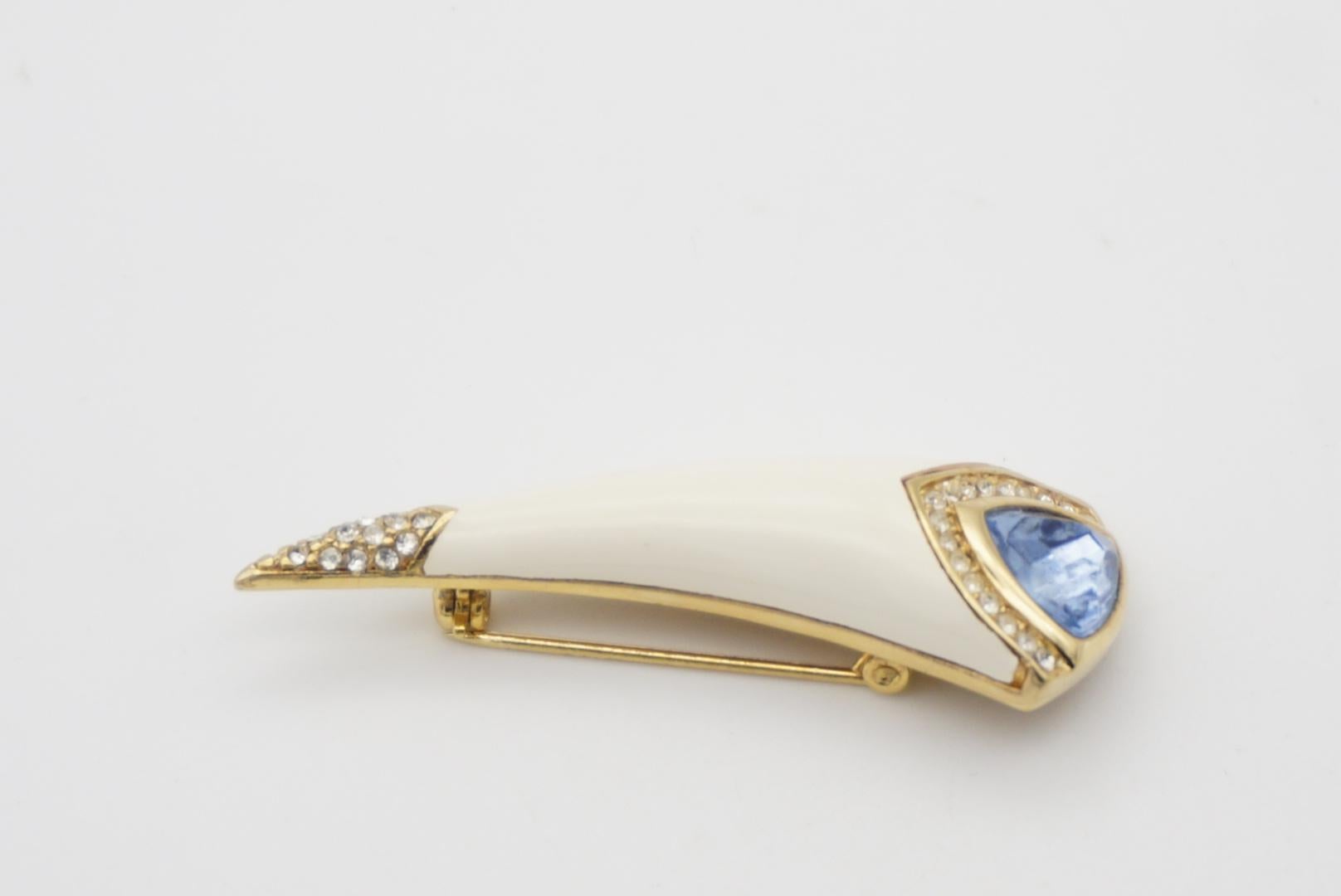 Christian Dior Vintage 1980s Aqua Blue Triangle Crystals Beige Horn Gold Brooch 7