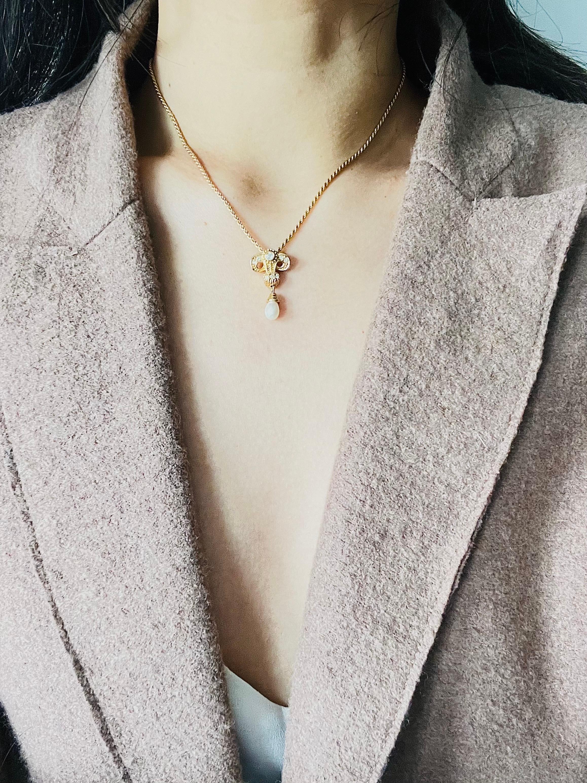 Christian Dior Vintage 1980s Baroque Iris Crystals Pearl Water Drop Necklace For Sale 1