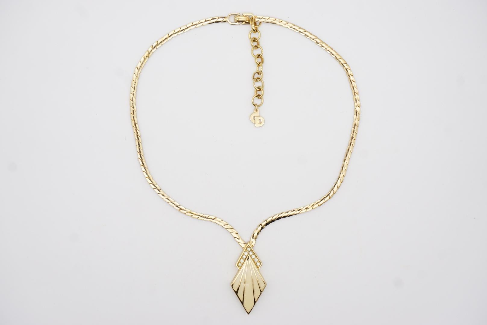 Christian Dior Vintage 1980 Beige Arrow Diamond Crystals Pendant Gold Necklace 5