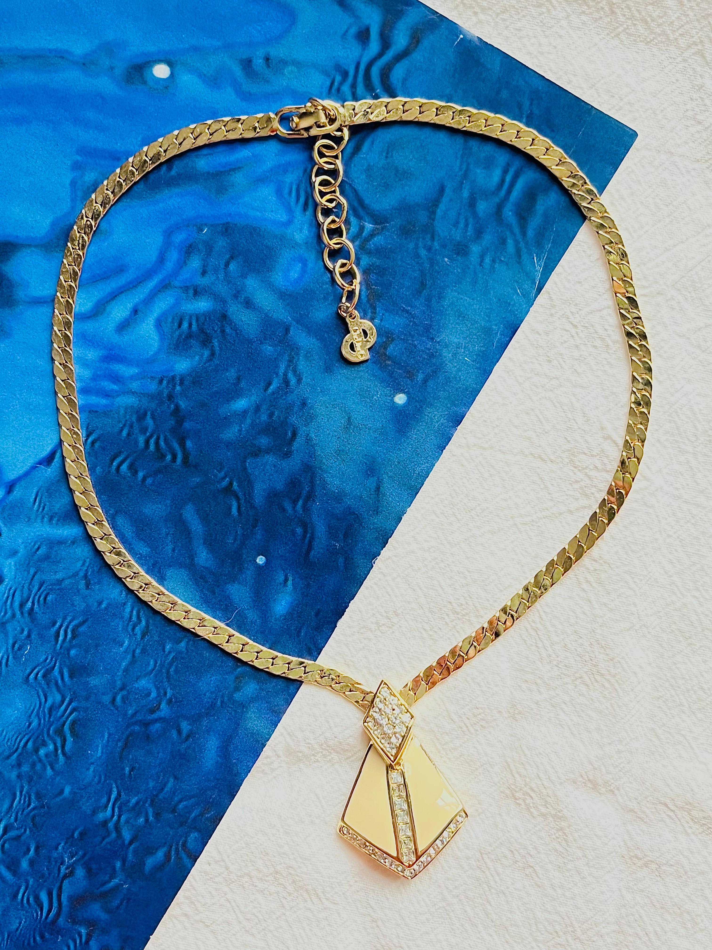 Art Nouveau Christian Dior Vintage 1980s Beige Diamond Triangle Crystals Pendant Necklace For Sale
