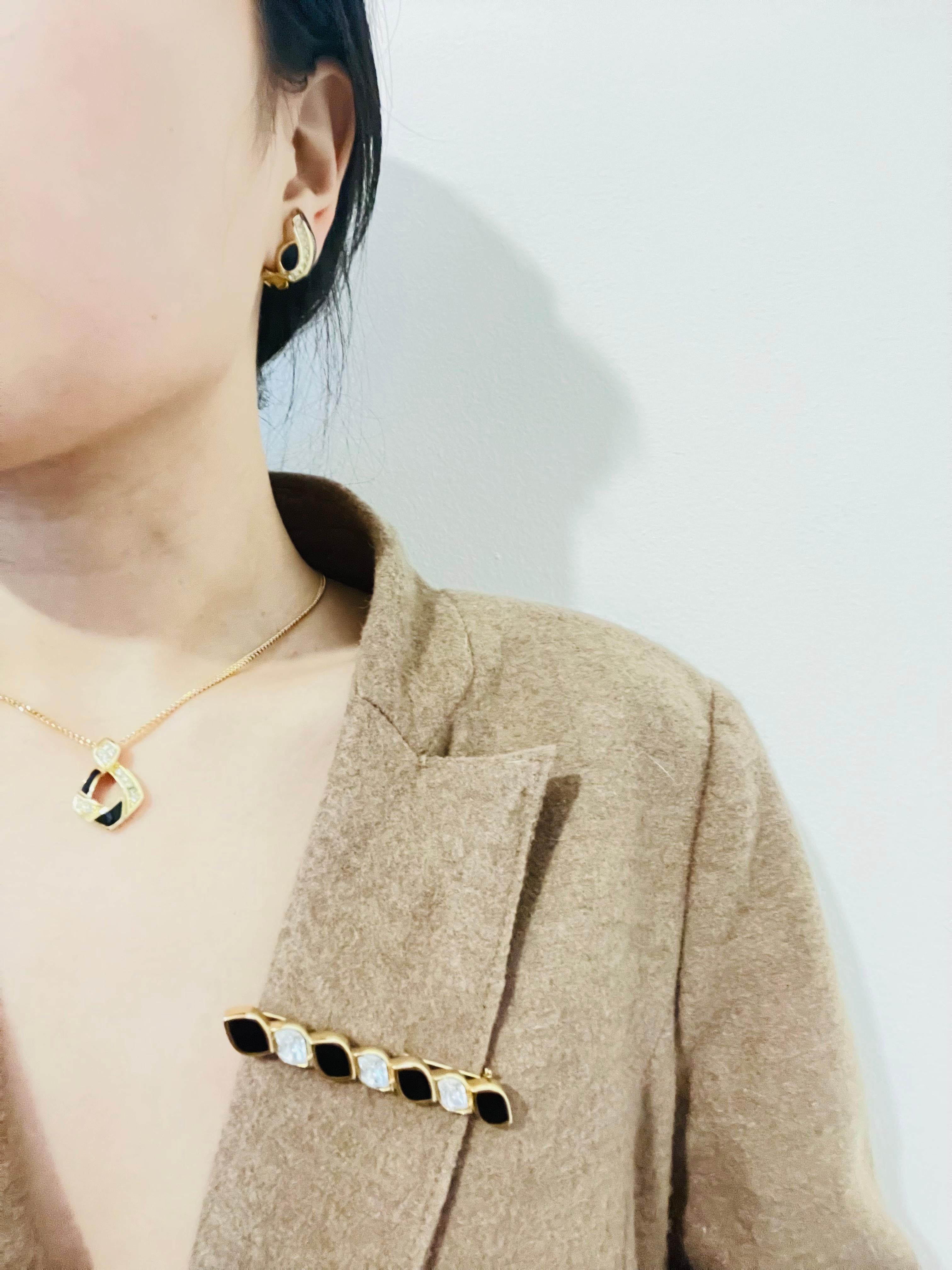 Christian Dior Vintage anni '80, smalto nero, cristallo e diamante, collana con ciondolo in oro 1