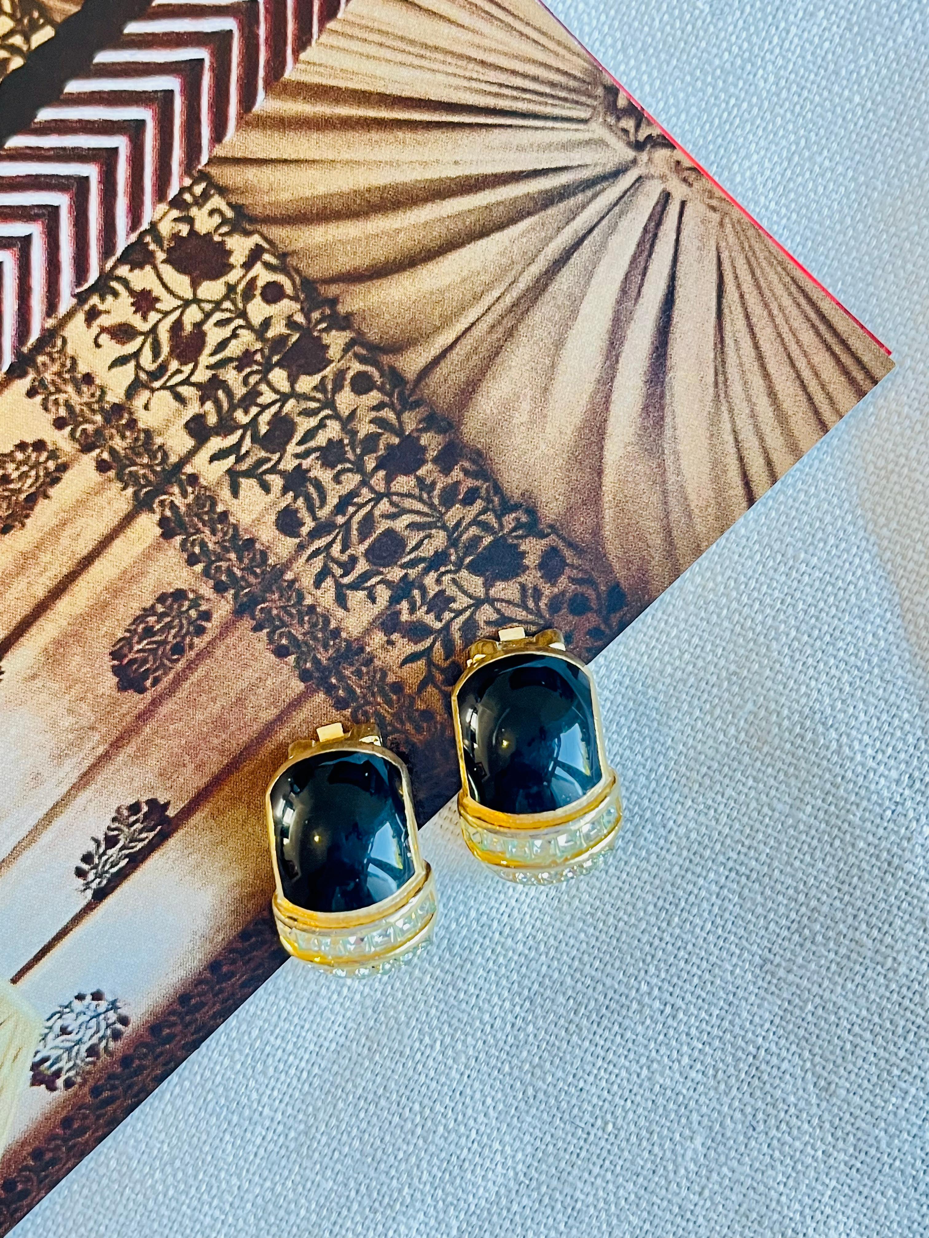 Baroque Christian Dior Vintage 1980s Black Enamel Crystals Oval Hoop Gold Clip Earrings For Sale