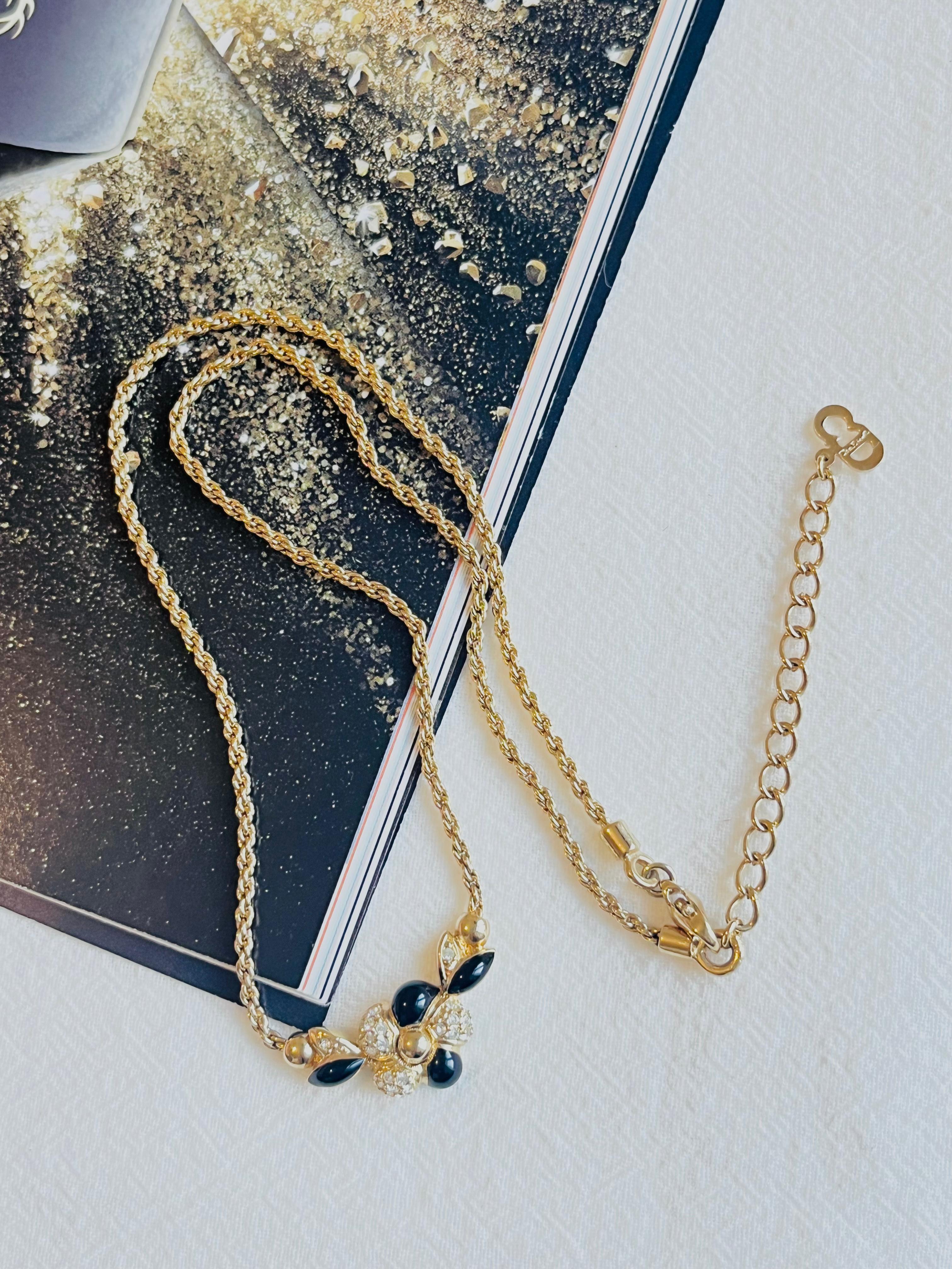 Christian Dior Vintage 1980s Black Enamel Flower Crystal Gold Pendant Necklace In Excellent Condition In Wokingham, England
