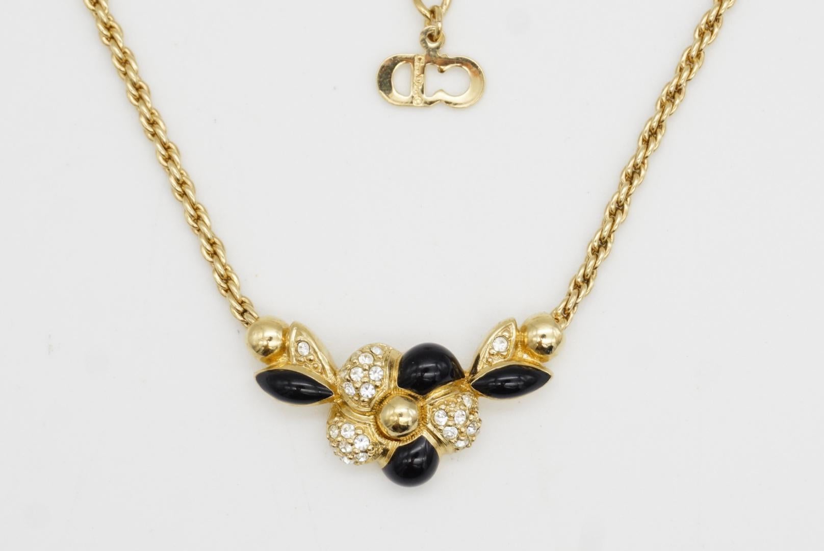 Christian Dior Vintage Años 80 Collar Colgante Flor Hoja Cristales Esmalte Negro en venta 1