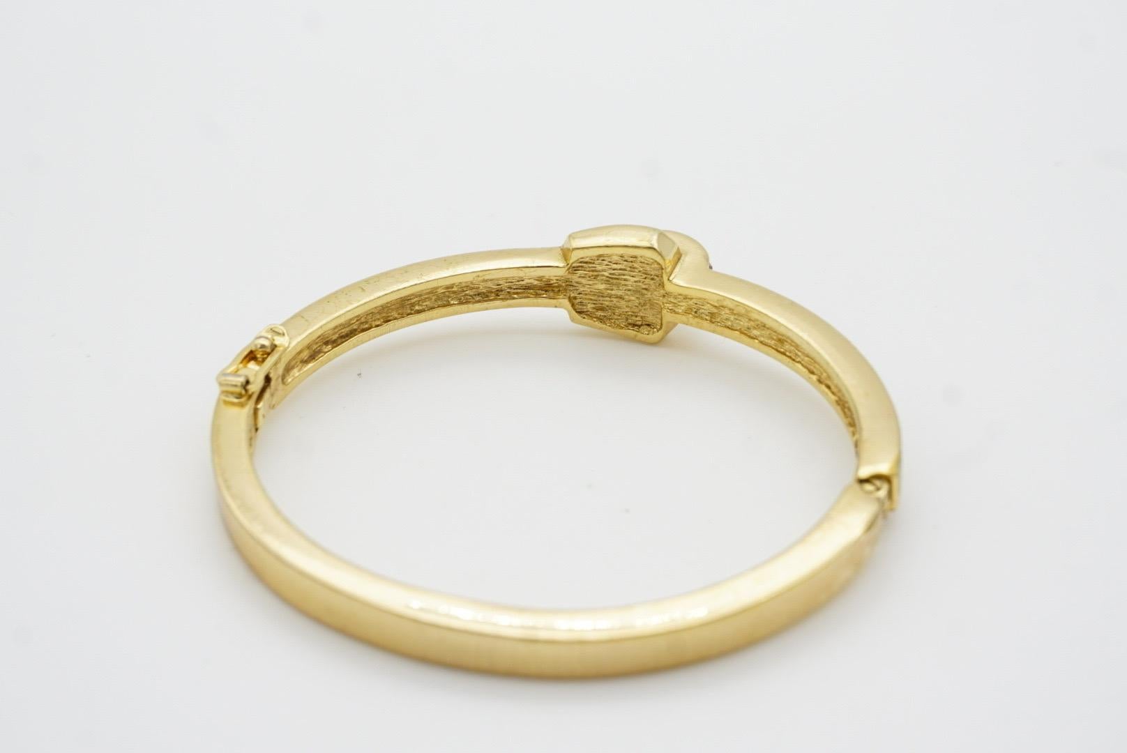 Christian Dior Vintage Años 80 Esmalte negro Cristales de rubí Brazalete puño Pulsera en venta 4