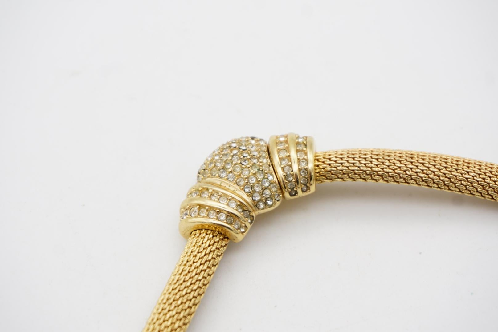 Christian Dior Vintage 1980s Button Whole Crystals Omega Snake Mesh Necklace For Sale 6