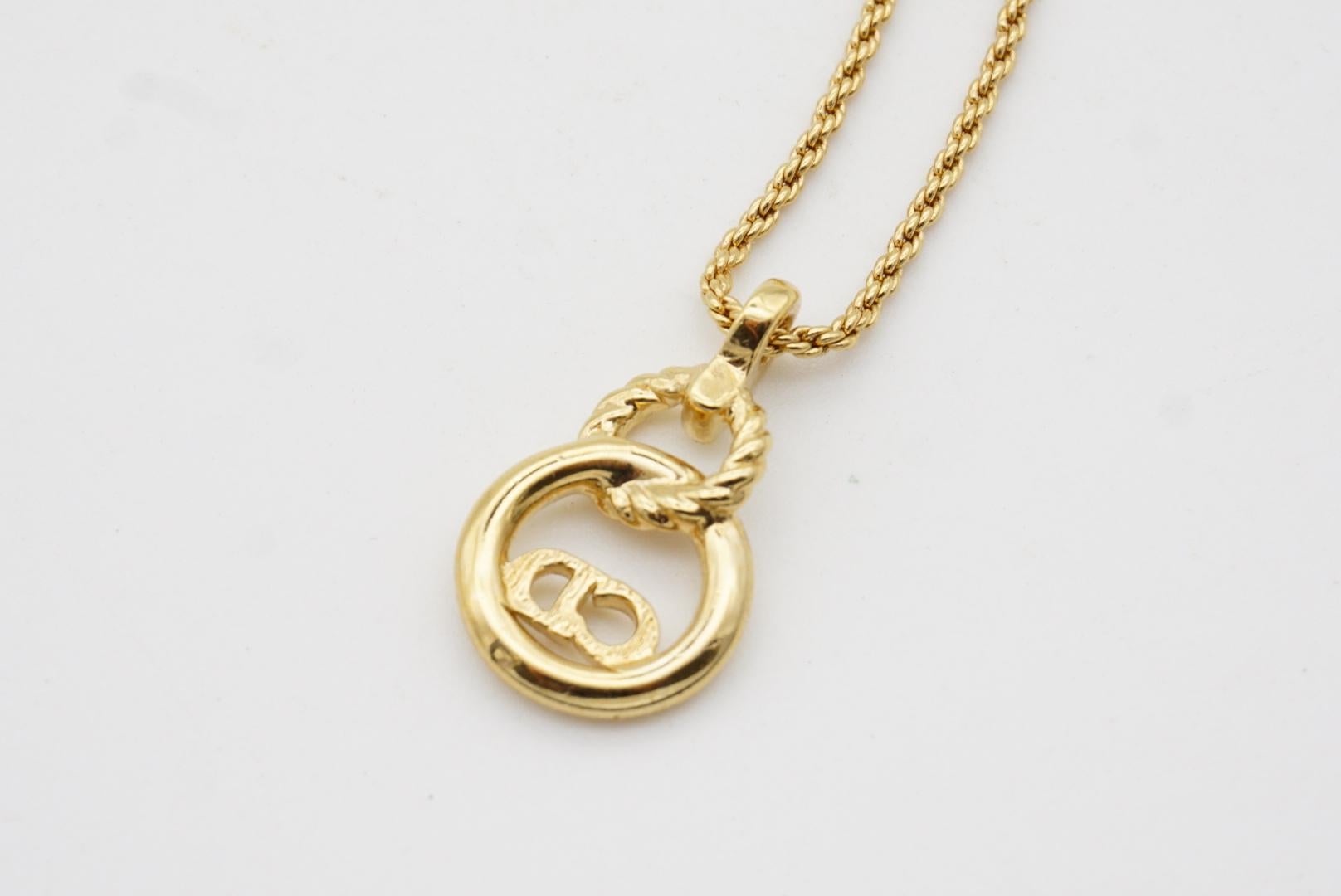 Christian Dior Vintage 1980er CD Logo-Monogramm-Halskette mit durchbrochenem Kreis-Anhänger im Angebot 7