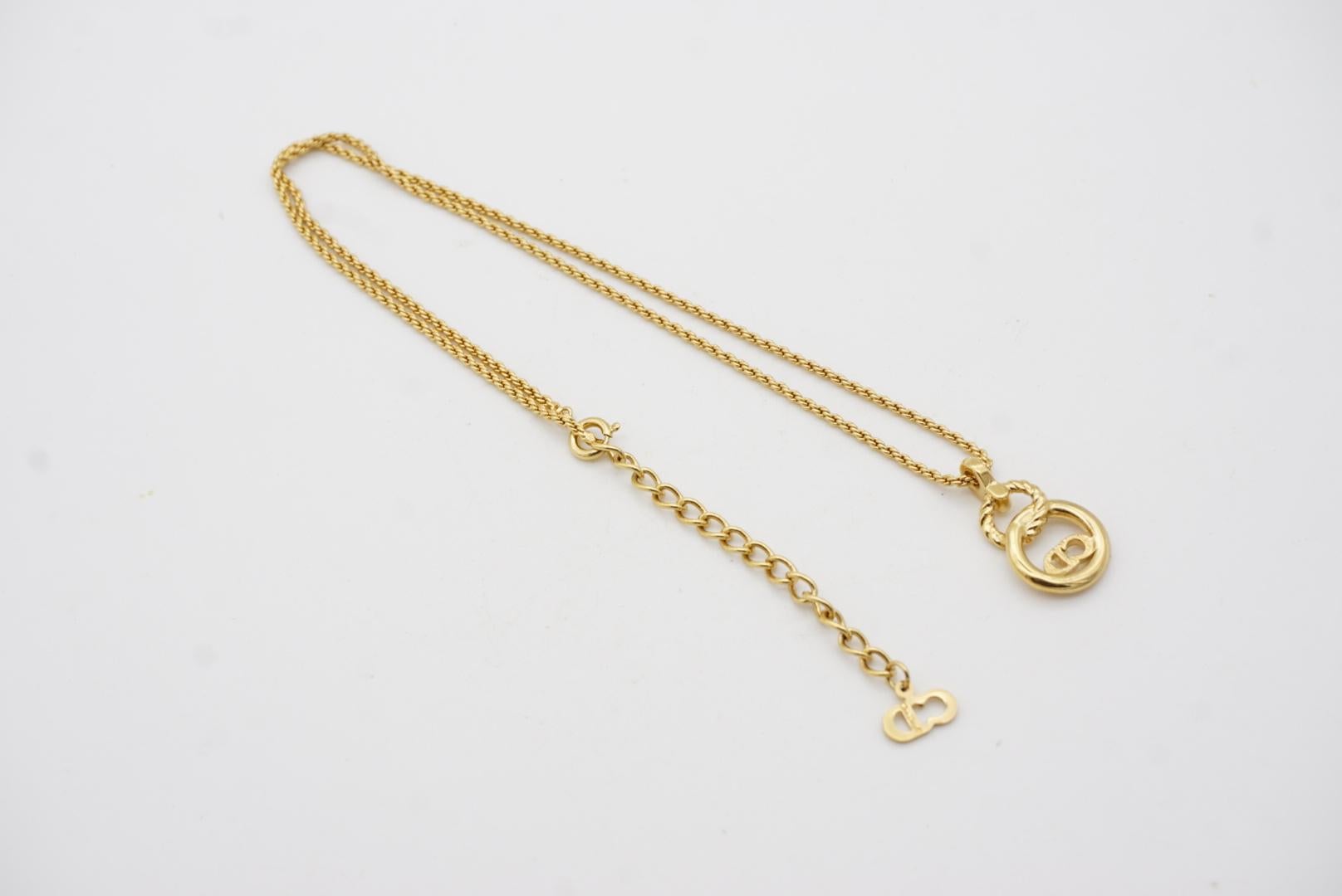 Christian Dior Vintage 1980er CD Logo-Monogramm-Halskette mit durchbrochenem Kreis-Anhänger im Angebot 8