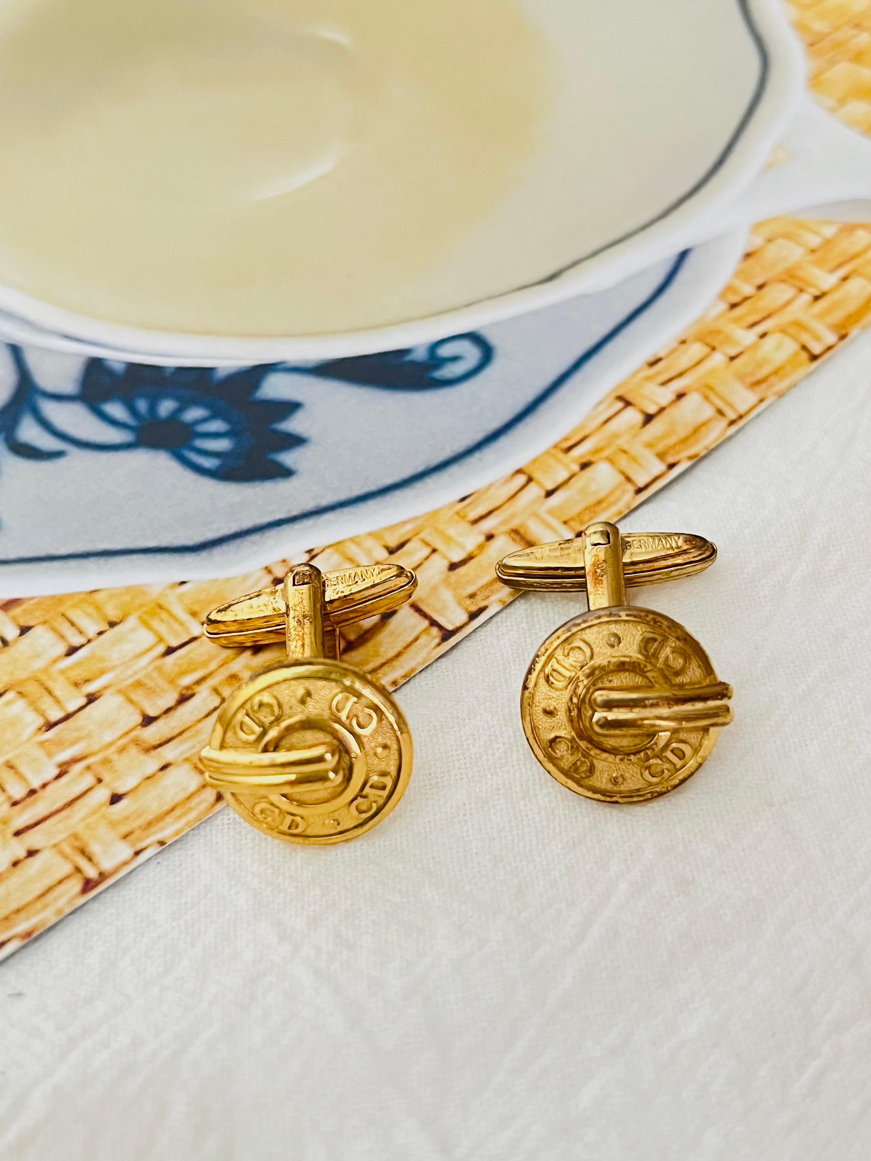 Gemelli Christian Dior Vintage 1980s Classic Hallmark Logo CD Monogram Circle In condizioni buone in vendita a Wokingham, England