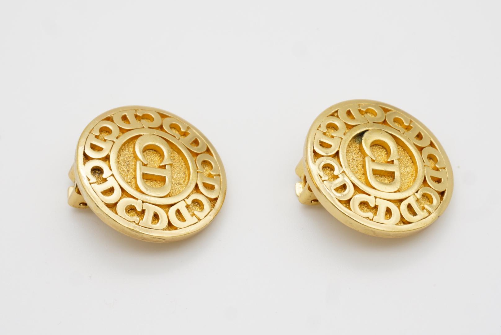 Christian Dior Vintage 1980s Classic Logo CD Button Round Circle Clip Earrings For Sale 6