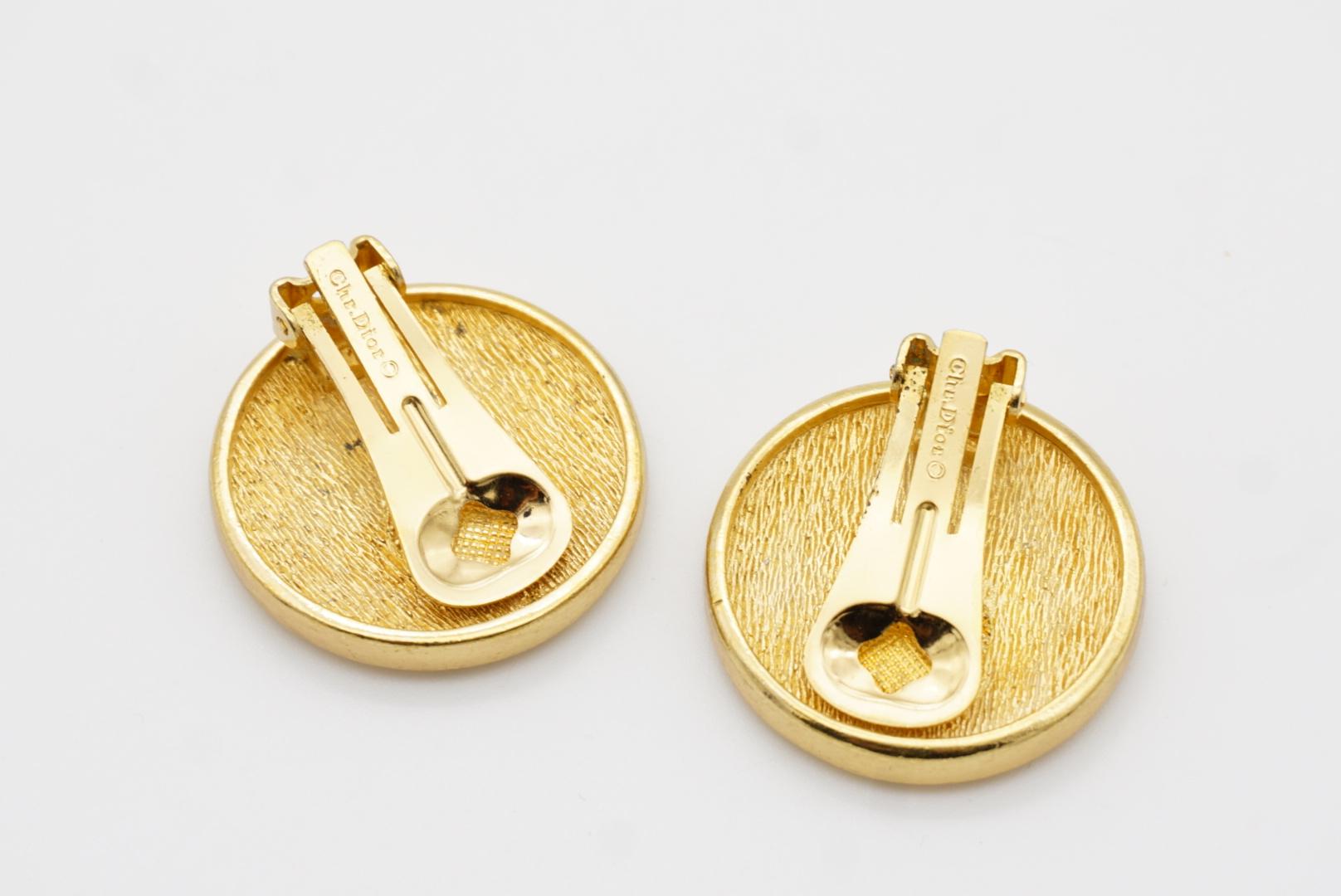 Christian Dior Vintage 1980s Classic Logo CD Button Round Circle Clip Earrings For Sale 7