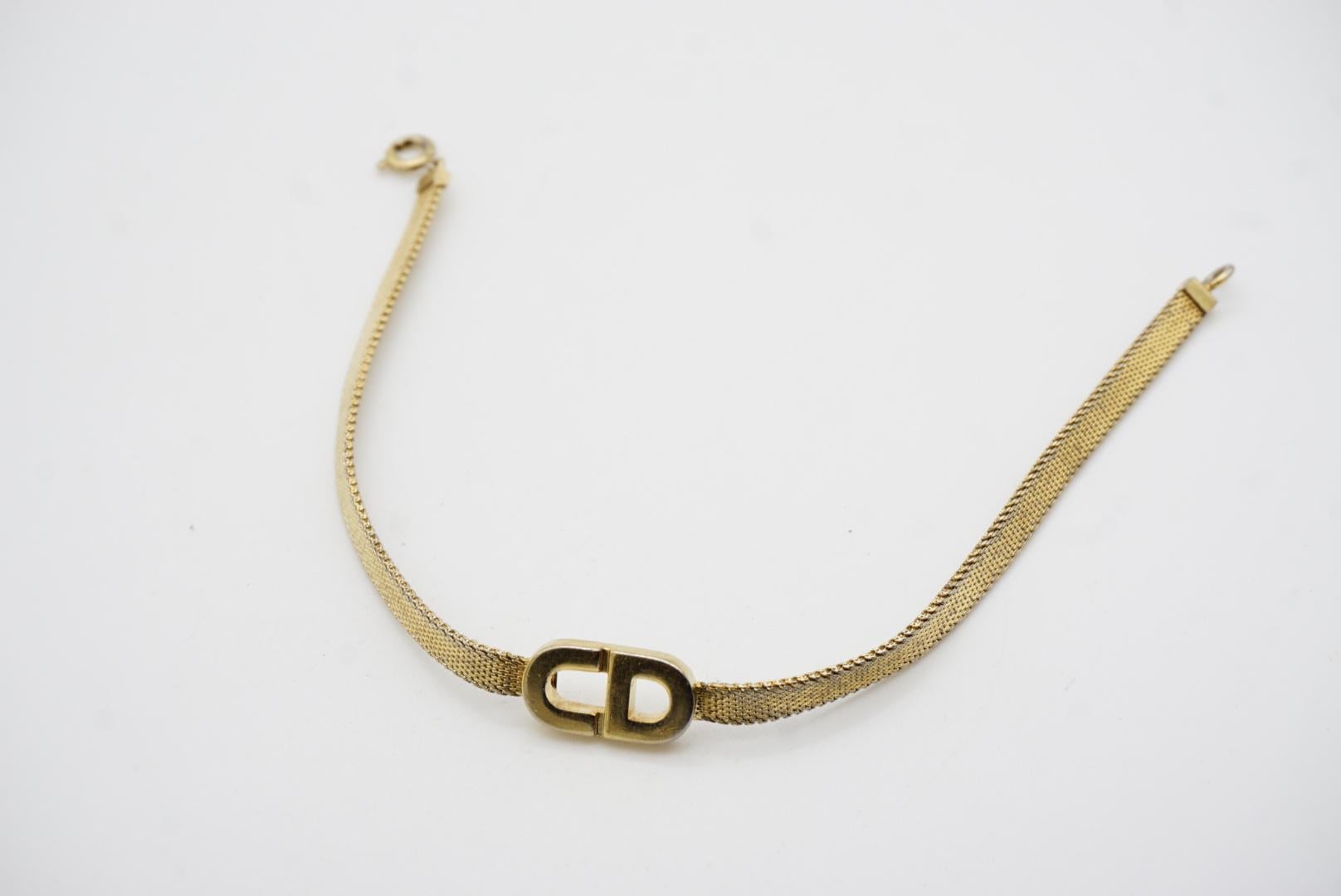 Christian Dior Vintage 1980s Classic Logo CD Monogram Mesh Woven Gold Bracelet For Sale 5