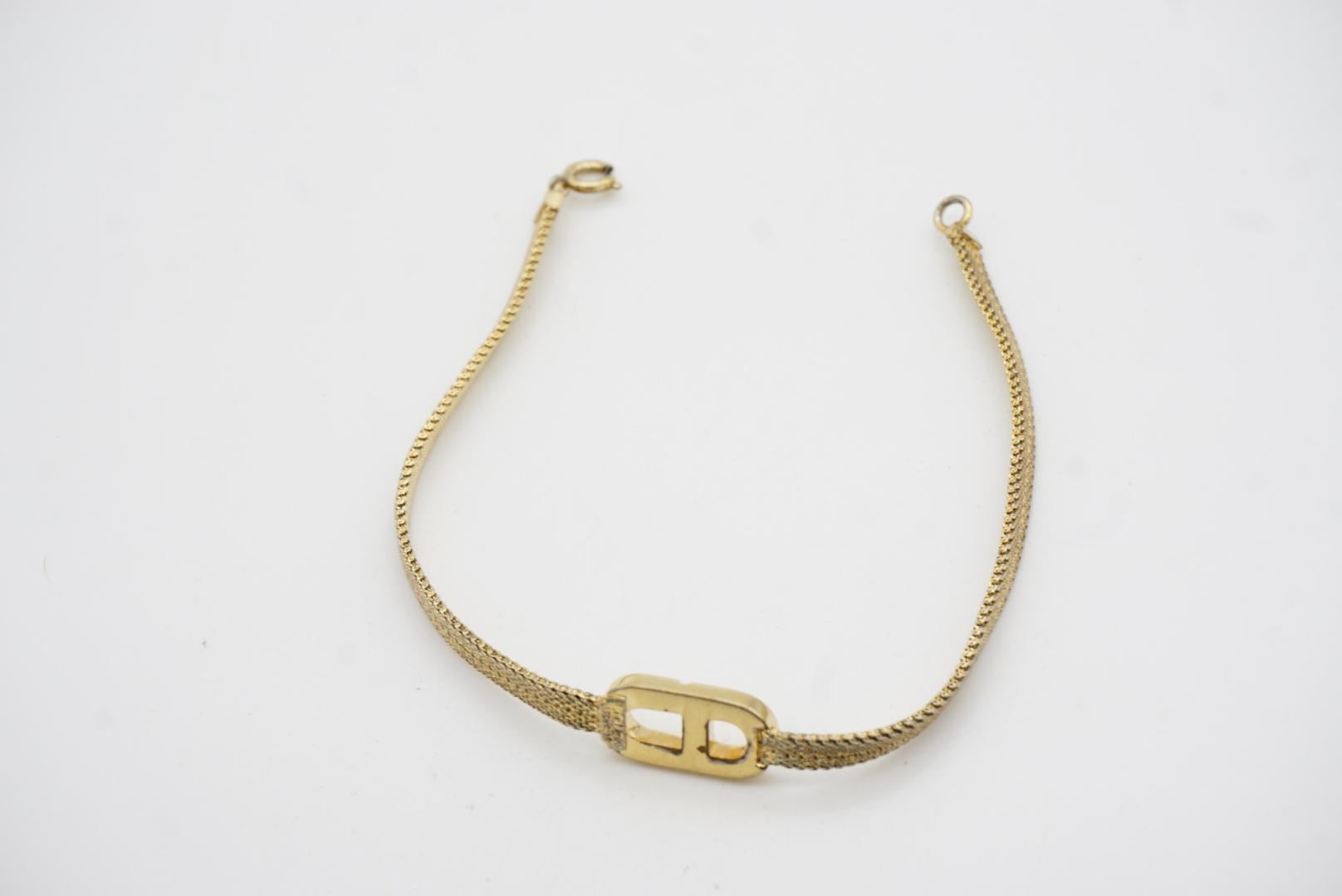 Christian Dior Vintage 1980s Classic Logo CD Monogram Mesh Woven Gold Bracelet For Sale 8