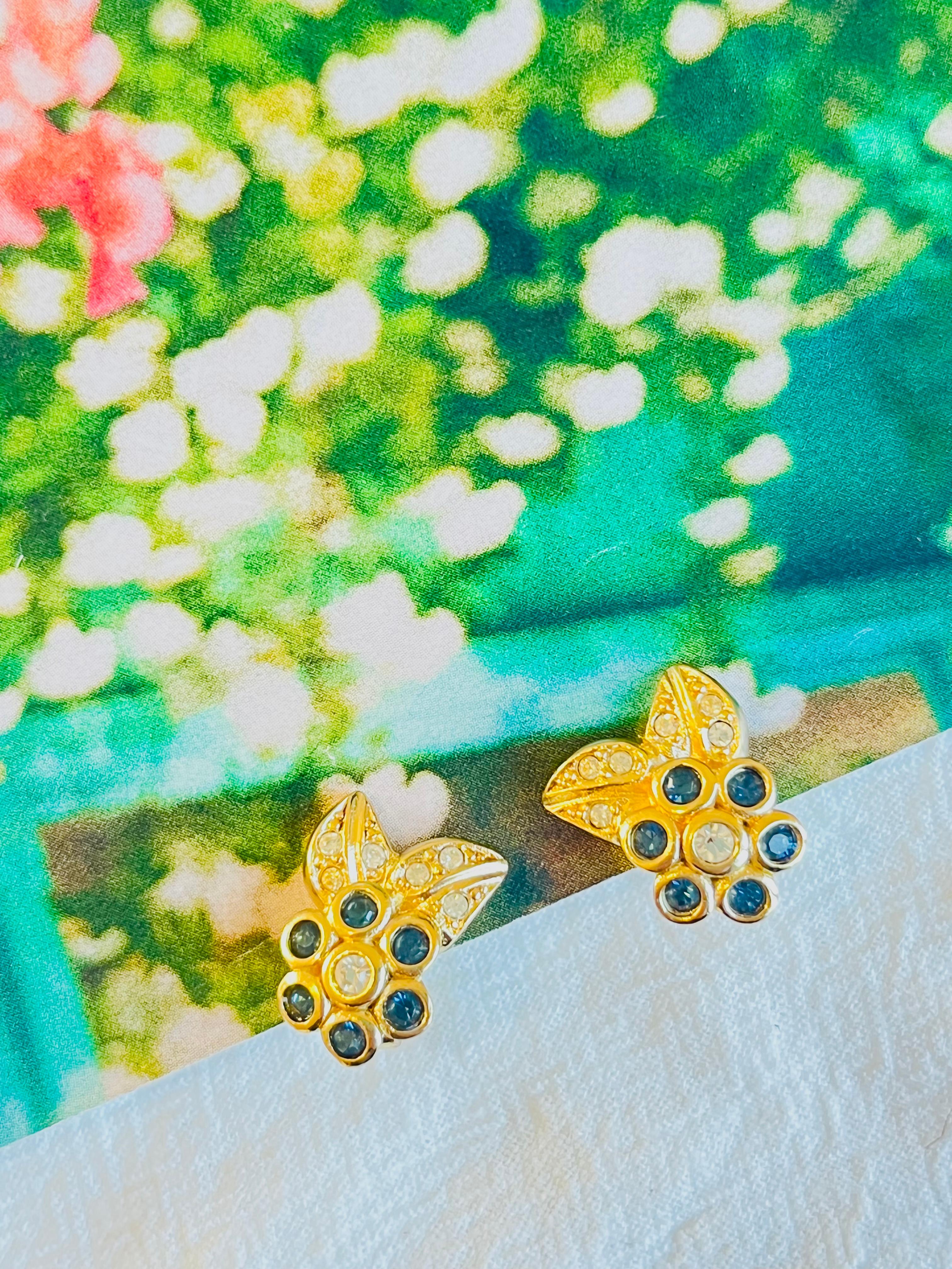 Art Deco Christian Dior Vintage 1980s Cluster Sapphire Flower Leaf Crystal Clip Earrings For Sale