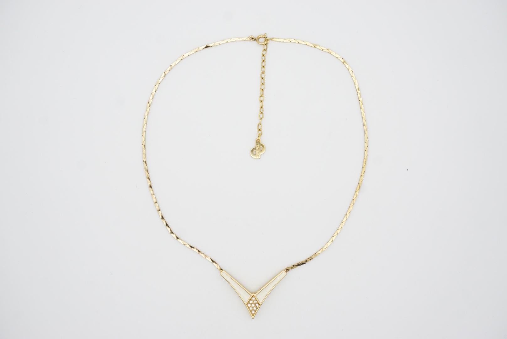Christian Dior Vintage 1980s Cream Enamel Triangle Crystals Gold Chain Necklace For Sale 3