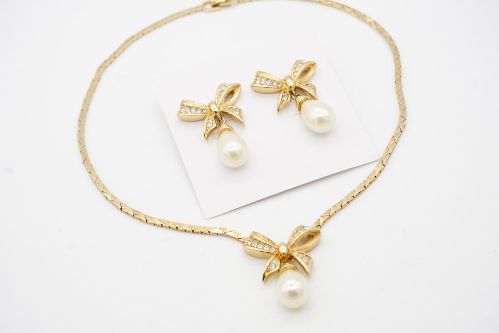 Christian Dior Vintage 1980s Crystals Bow Pearl Teardrop Set Necklace Earrings For Sale 3