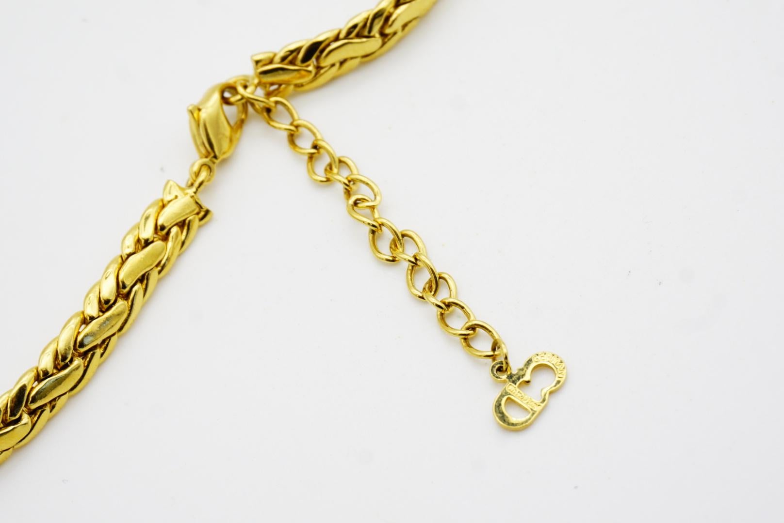 Christian Dior, collier tressé ajouré avec fleurs en grappes de cristaux, années 1980 en vente 8