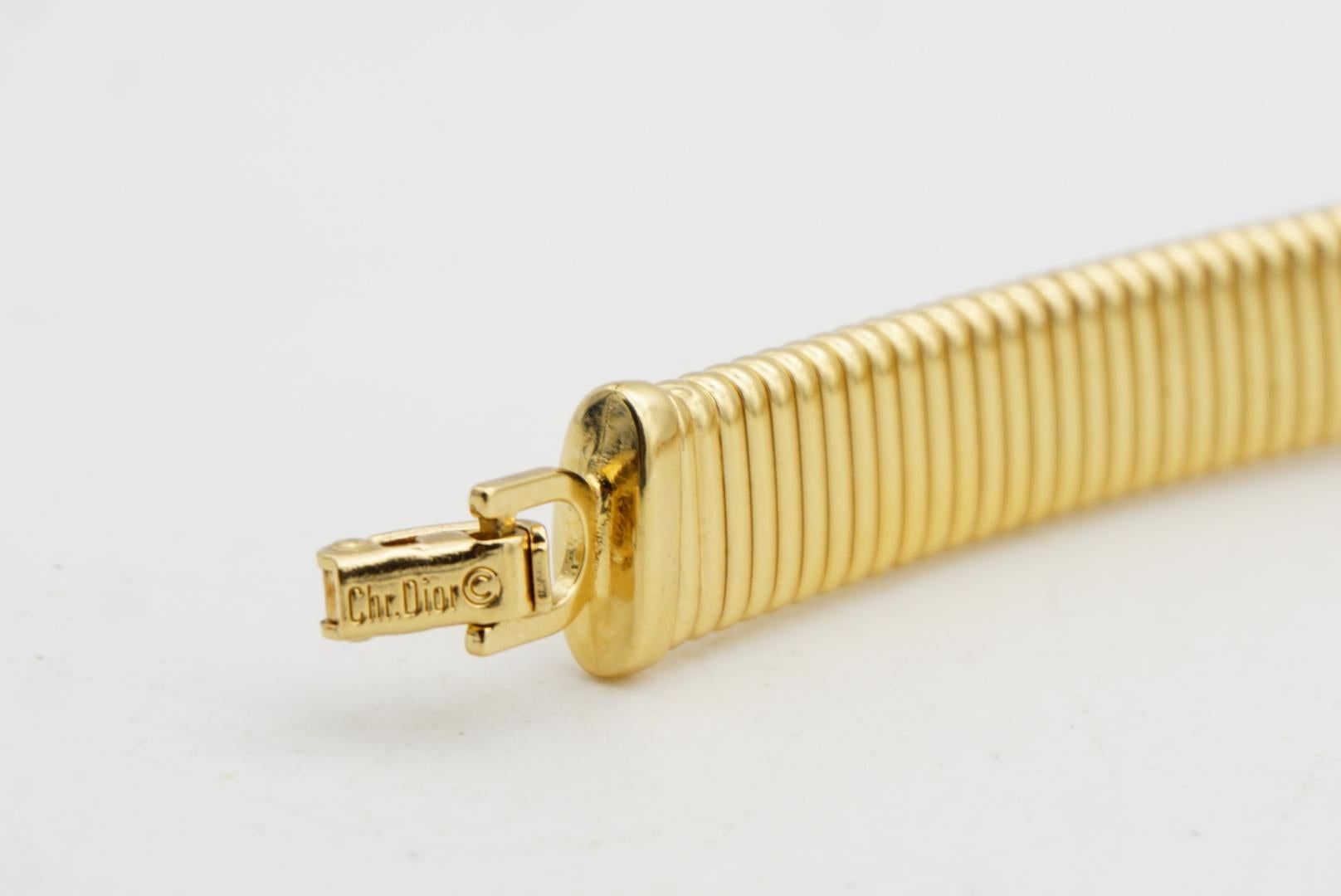 Christian Dior Bracciale vintage anni '80 con cristalli, croce e Omega a nastro in vendita 8