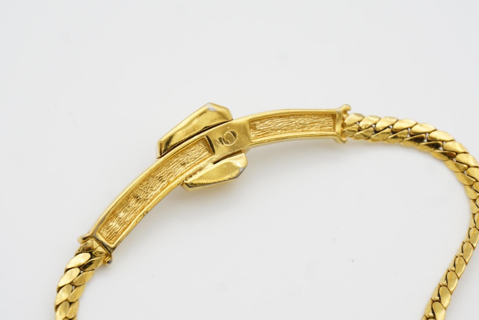 Christian Dior Vintage 1980s Crystals Lock Long Bar Twist Pendant Gold Necklace For Sale 6