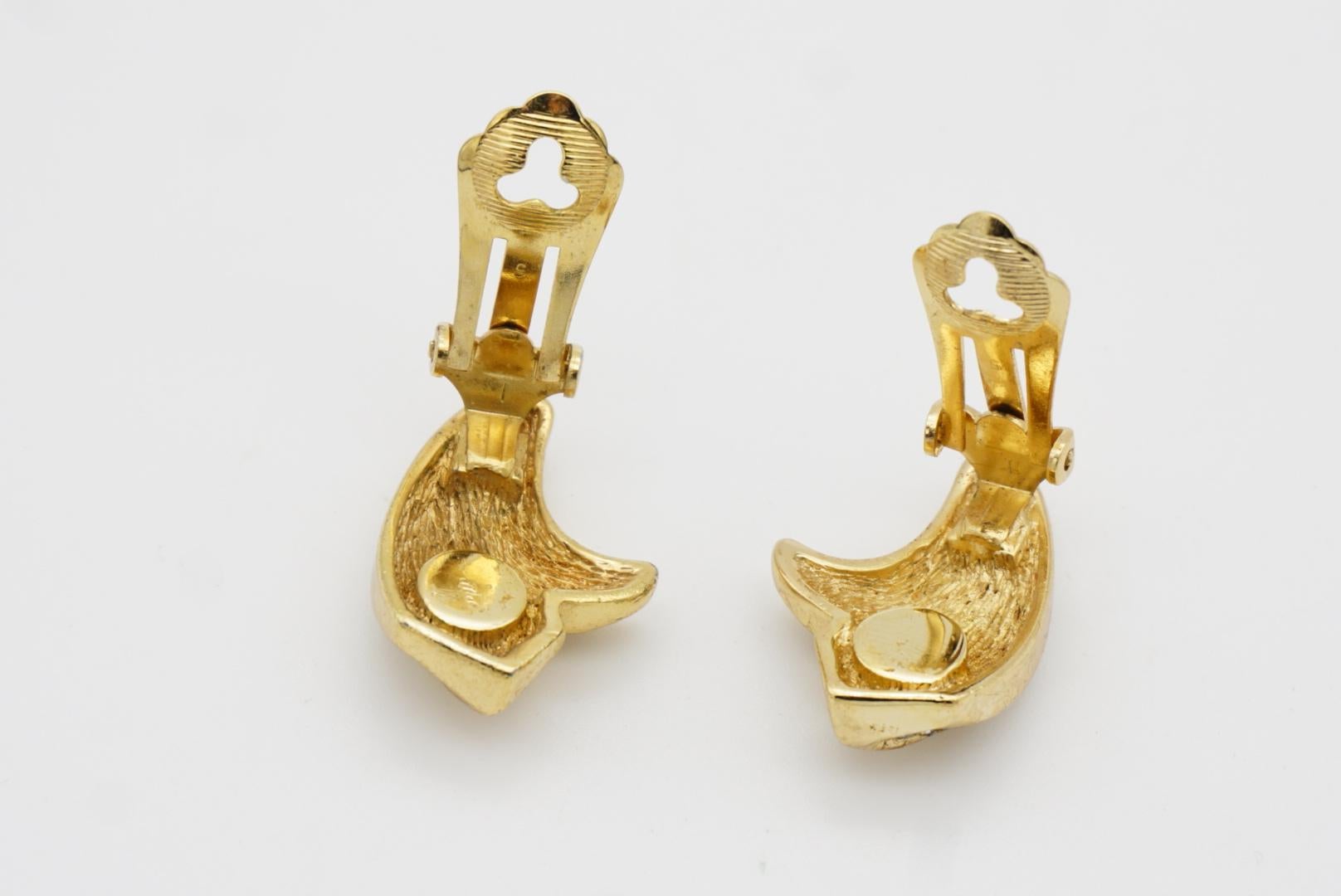 Christian Dior Vintage 1980s Curled Flower Petals Crystals Leaf Clip Earrings For Sale 6