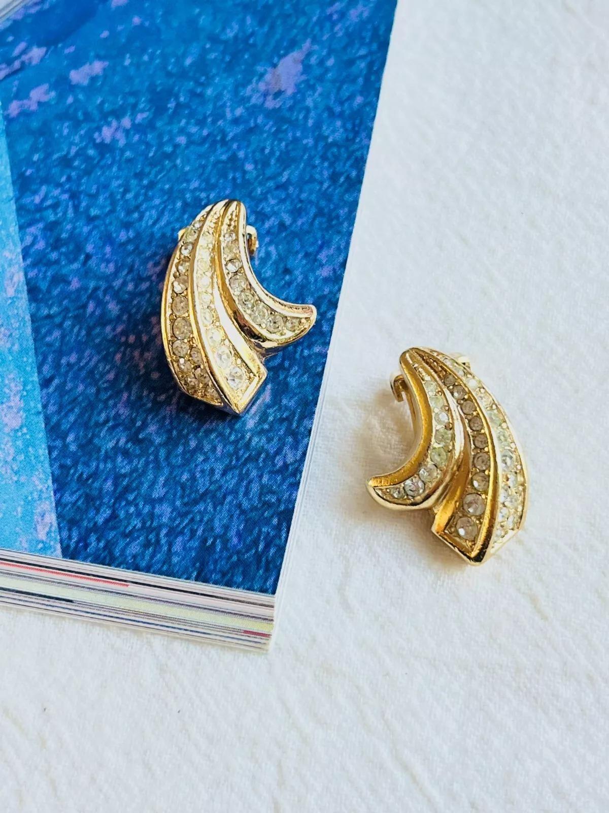 Christian Dior Vintage 1980s Curled Flower Petals Crystals Leaf Clip Earrings In Good Condition For Sale In Wokingham, England