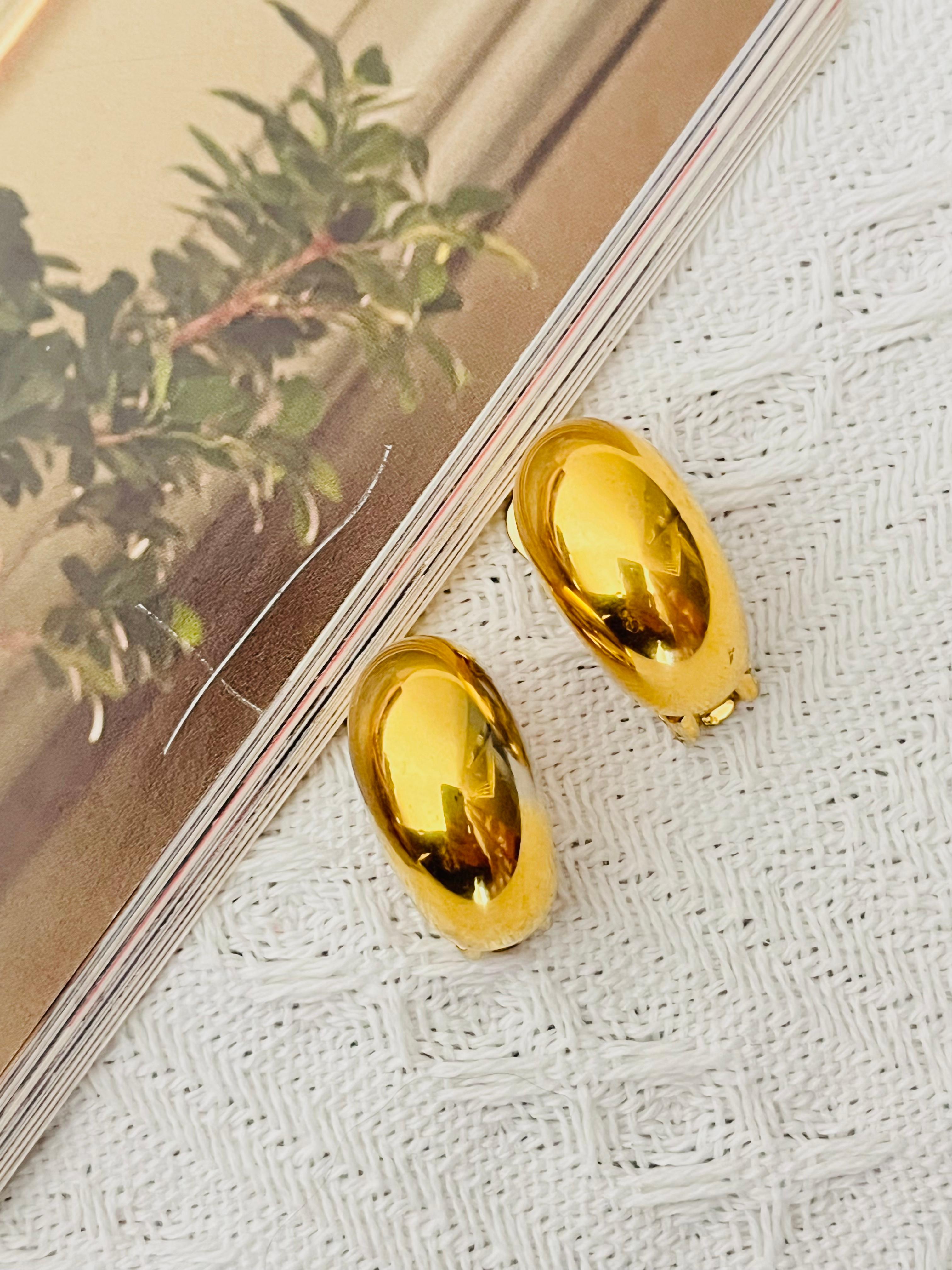 Christian Dior Vintage 1980s Demi Hoop Semi Circle Glow Dome Clip Gold Earrings In Good Condition For Sale In Wokingham, England