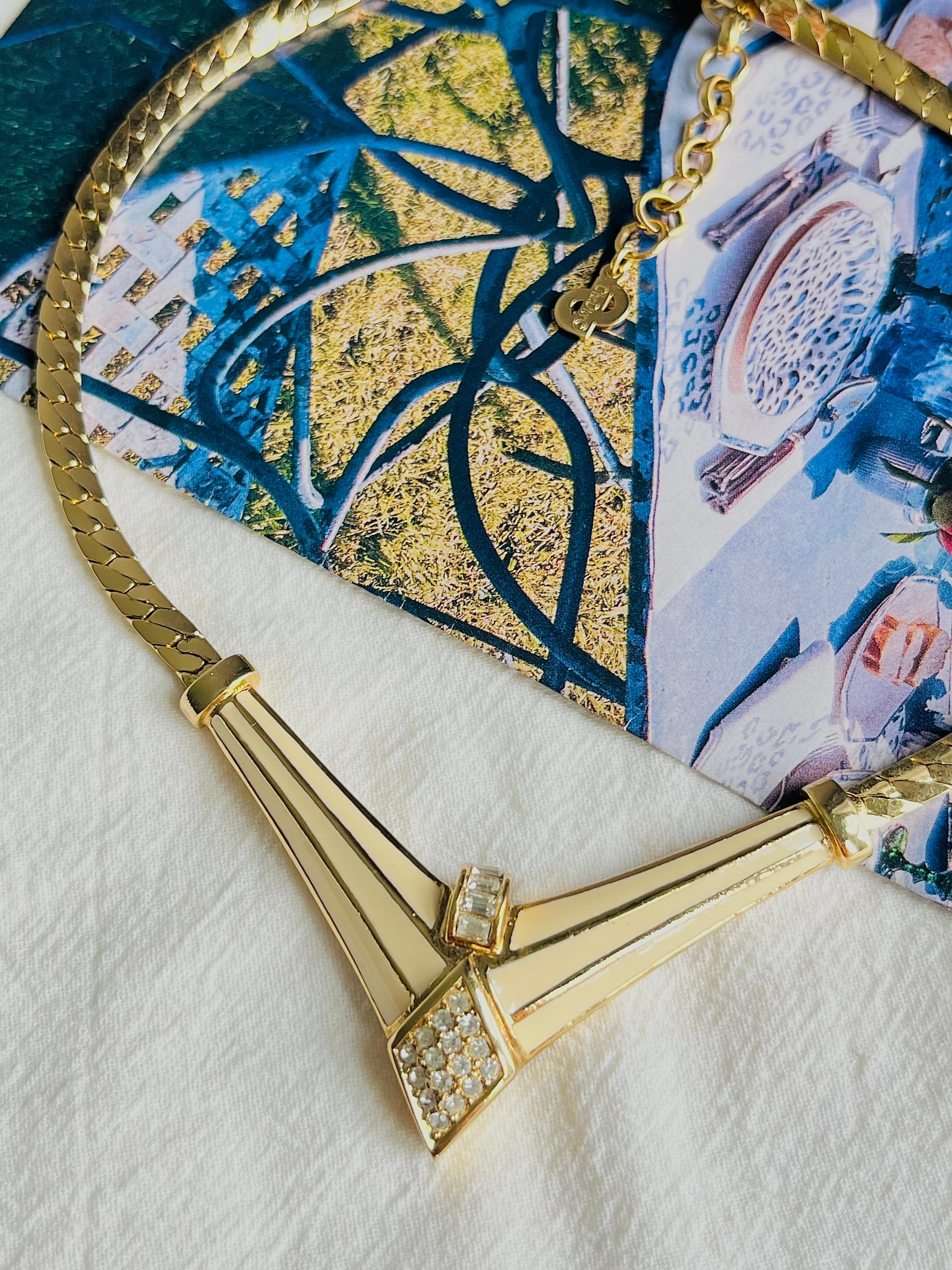Baroque Christian Dior Vintage 1980s Diamond Crystals Beige Triangle Pendant Necklace For Sale