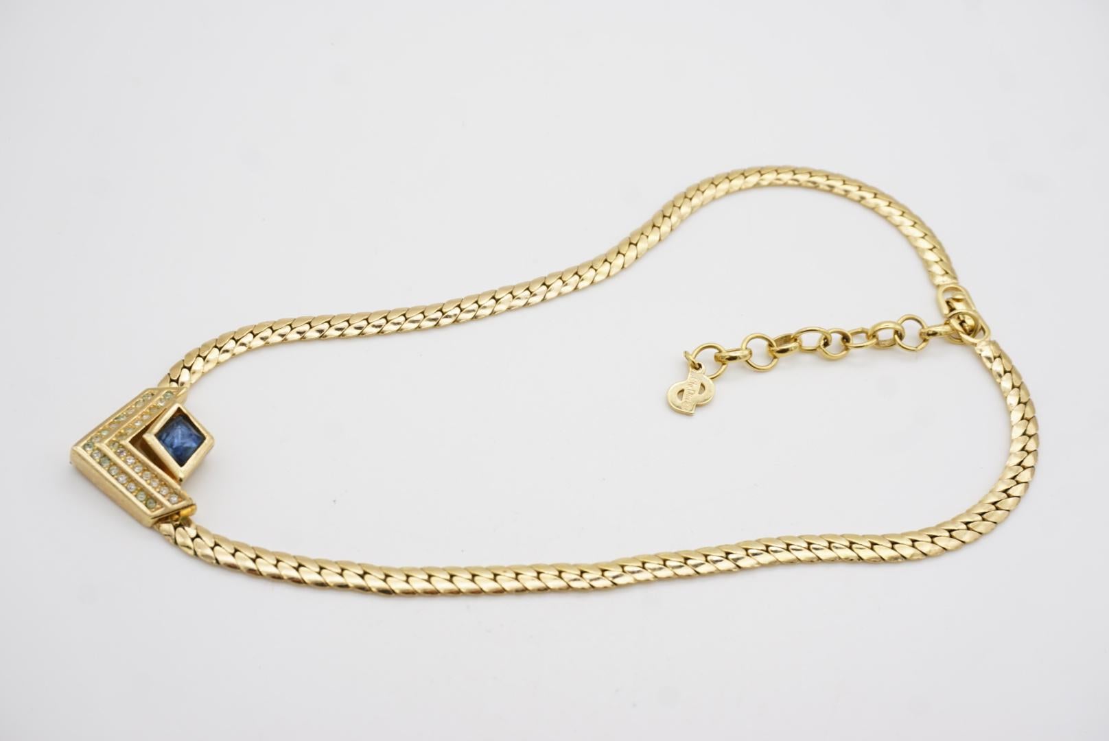 Christian Dior, collier vintage des années 1980 à double triangle en diamants, saphirs et cristaux en vente 6