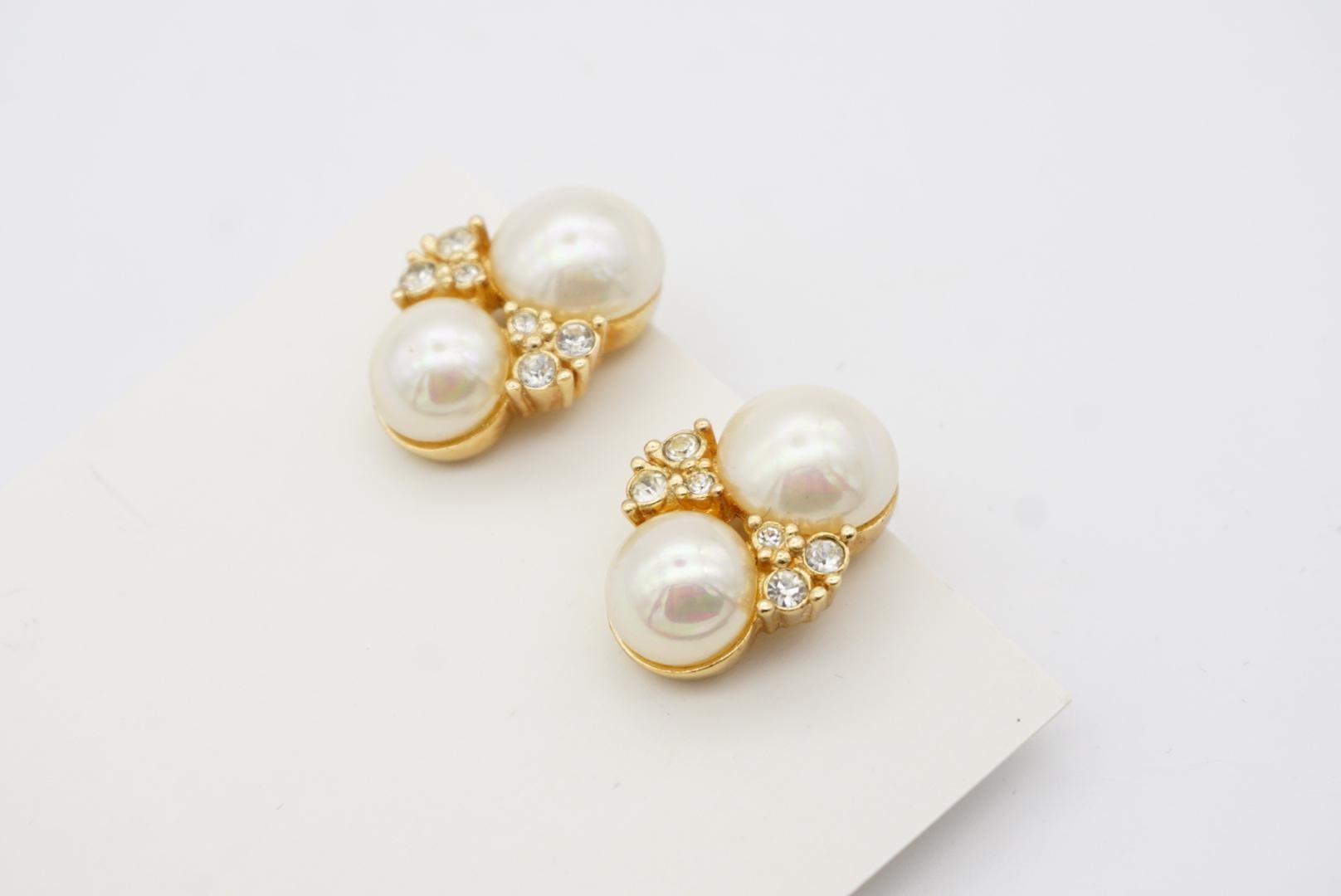 Christian Dior Vintage 1980s Double Round White Pearl Crystal Gold Clip Earrings For Sale 2
