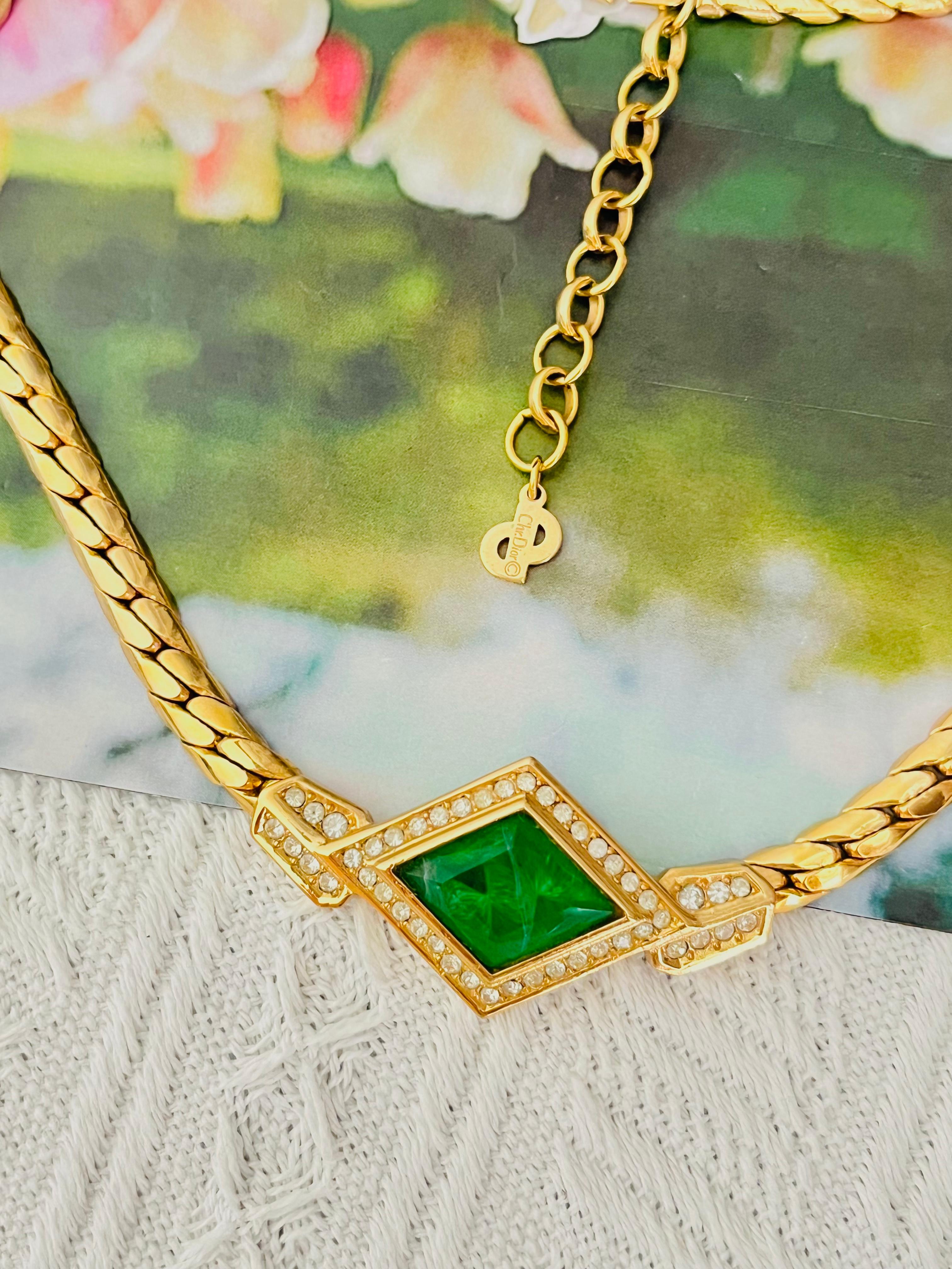 Art Deco Christian Dior Vintage 1980s Emerald Gripoix Diamond Crystals Pendant Necklace For Sale