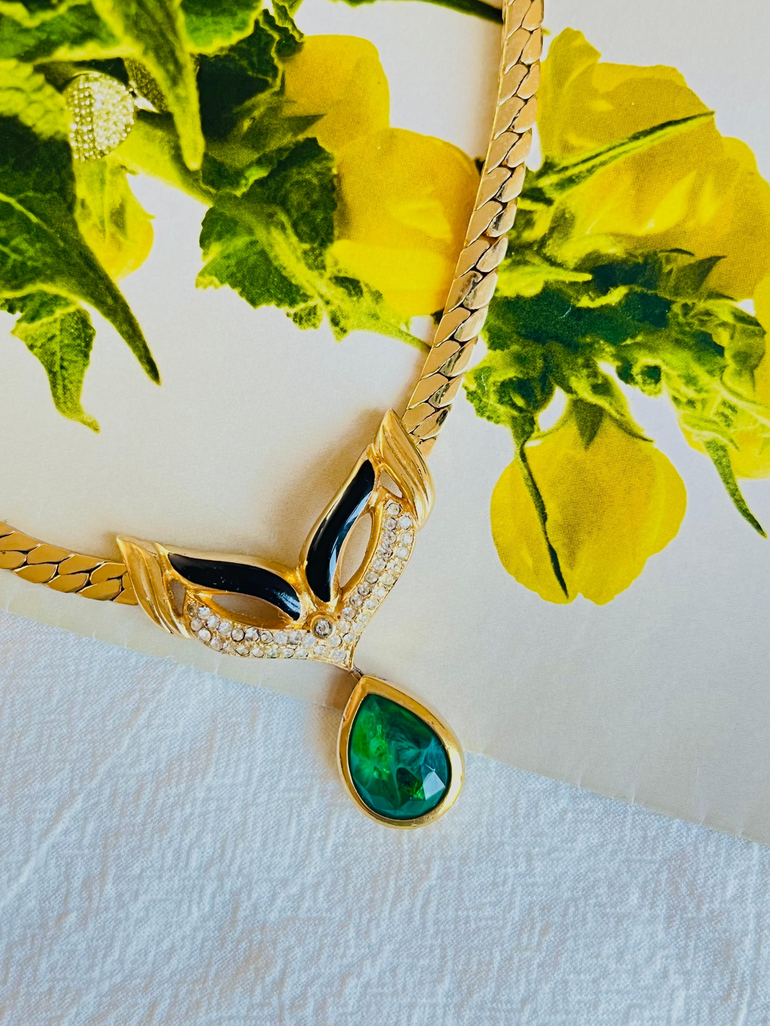 Baroque Christian Dior Vintage 1980s Emerald Water Drop Gripoix Pendant Black Necklace