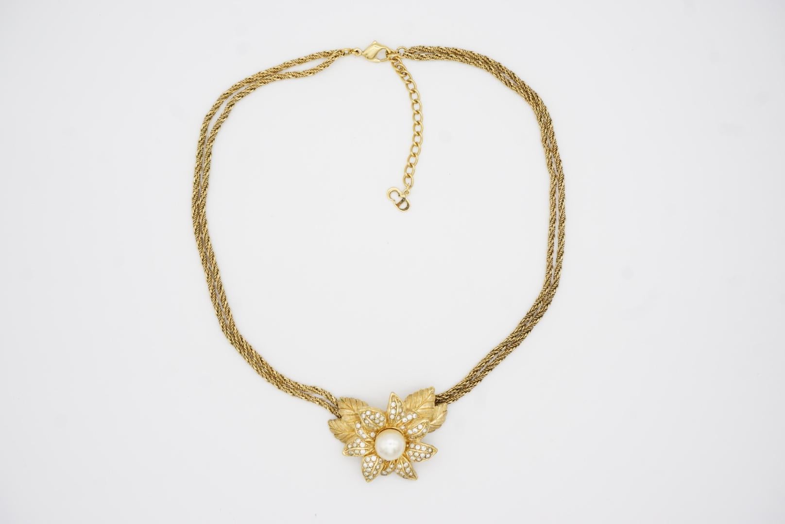Christian Dior Vintage 1980s Floral Leaf Pearl Crystals Pendant Strand Necklace For Sale 4