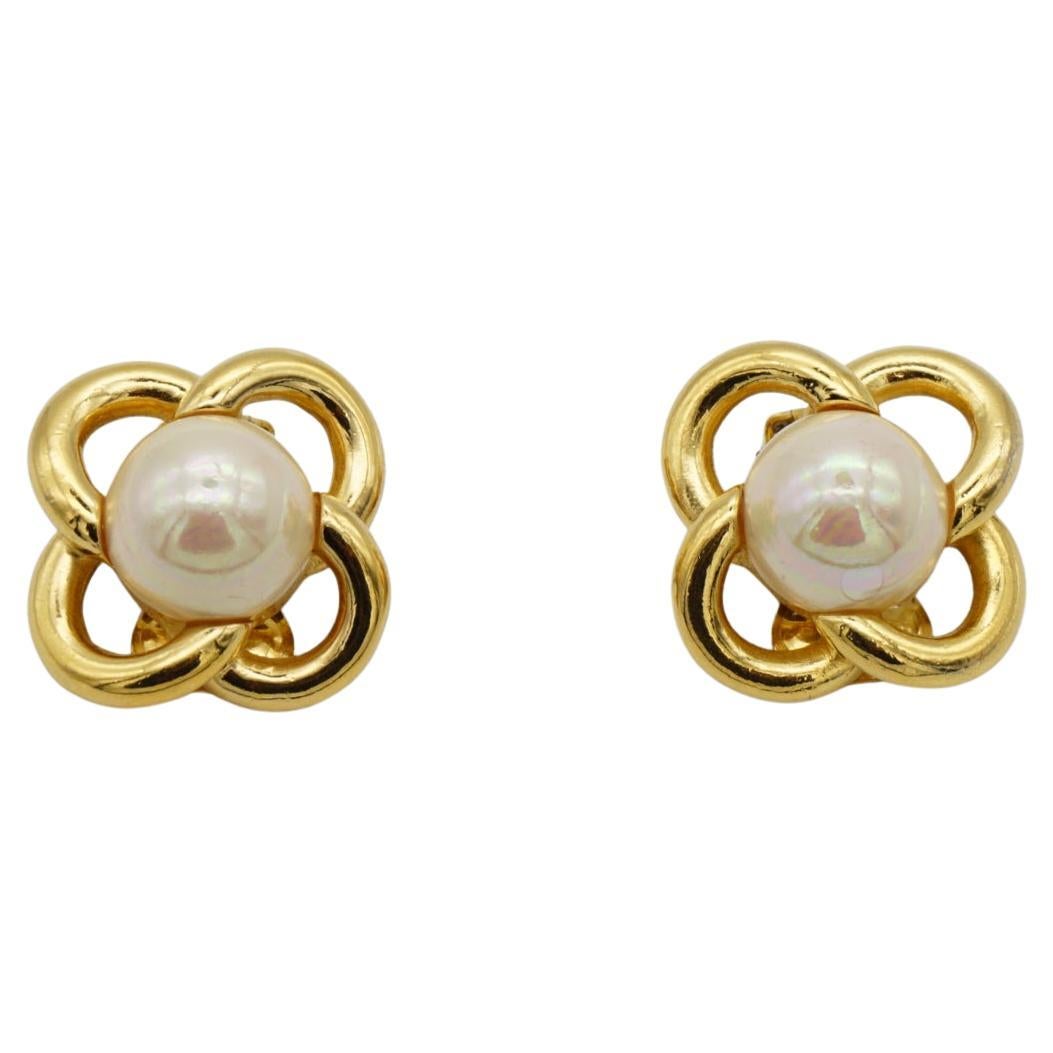 Christian Dior Vintage 1980s Flower White Round Pearl Interlock Clip Earrings For Sale
