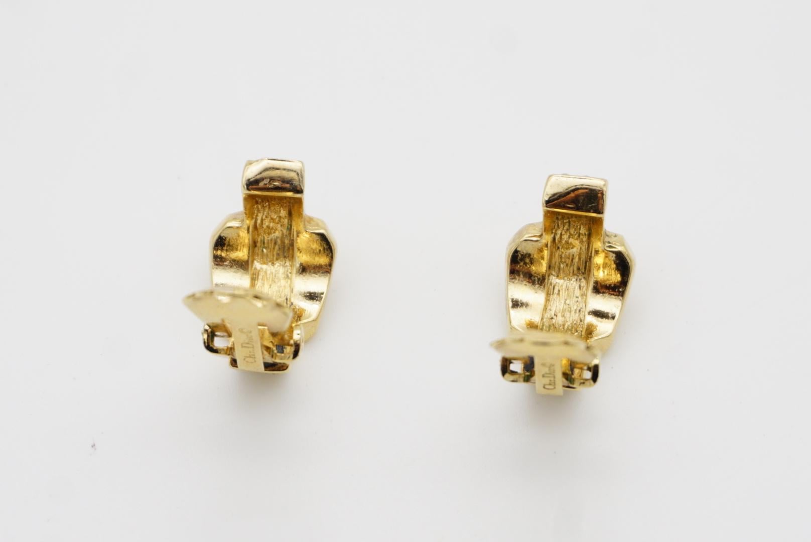Christian Dior Vintage 1980s Four Ruby Crystals Half Hoop Dome Clip Earrings For Sale 8