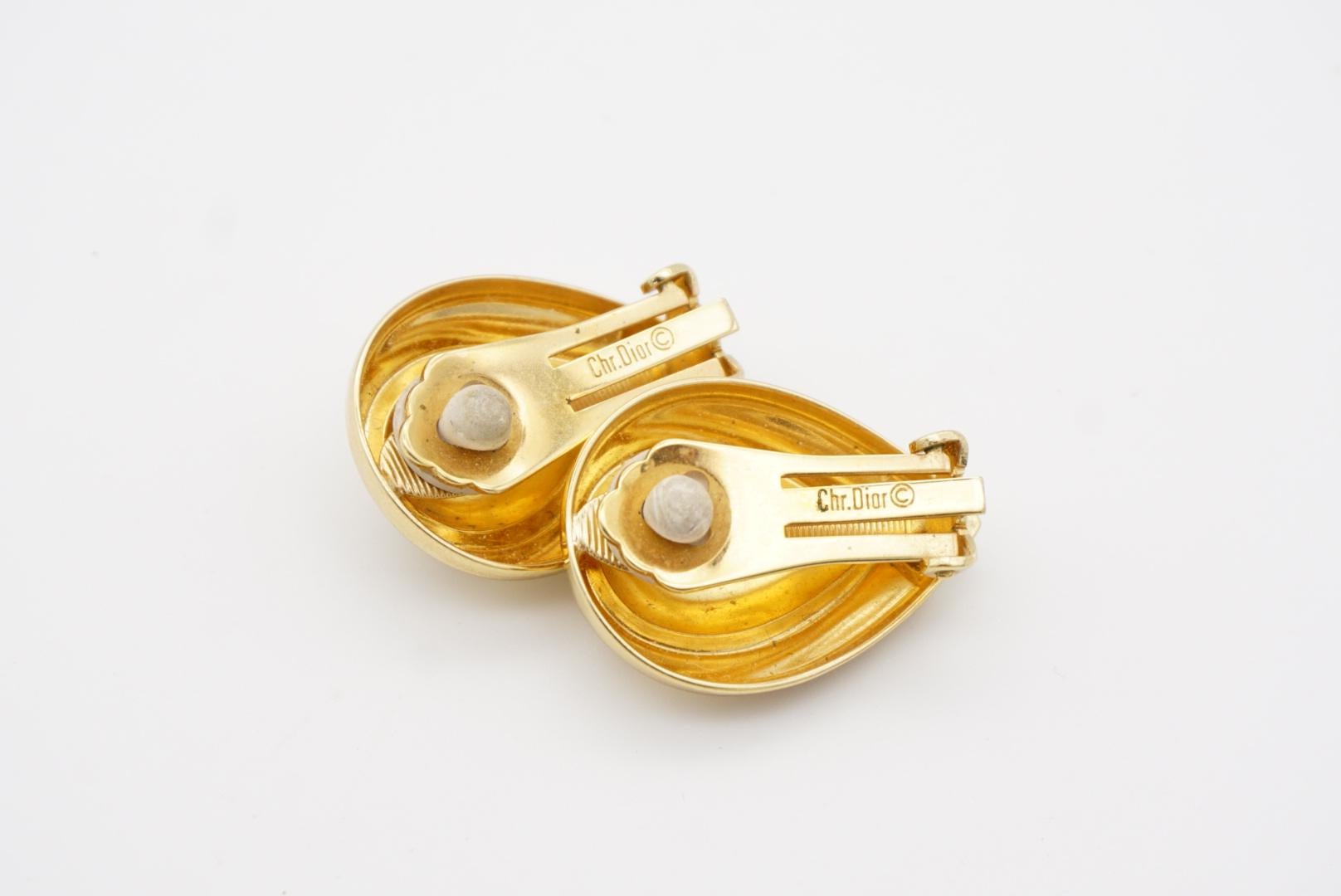 Christian Dior Vintage 1980s Glow Gilded Tear Water Drop Gold Clip On Earrings For Sale 5