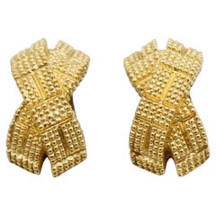 Christian Dior Vintage 1980s Gold Dots Cross Kiss X Curved Domed Ohrringe