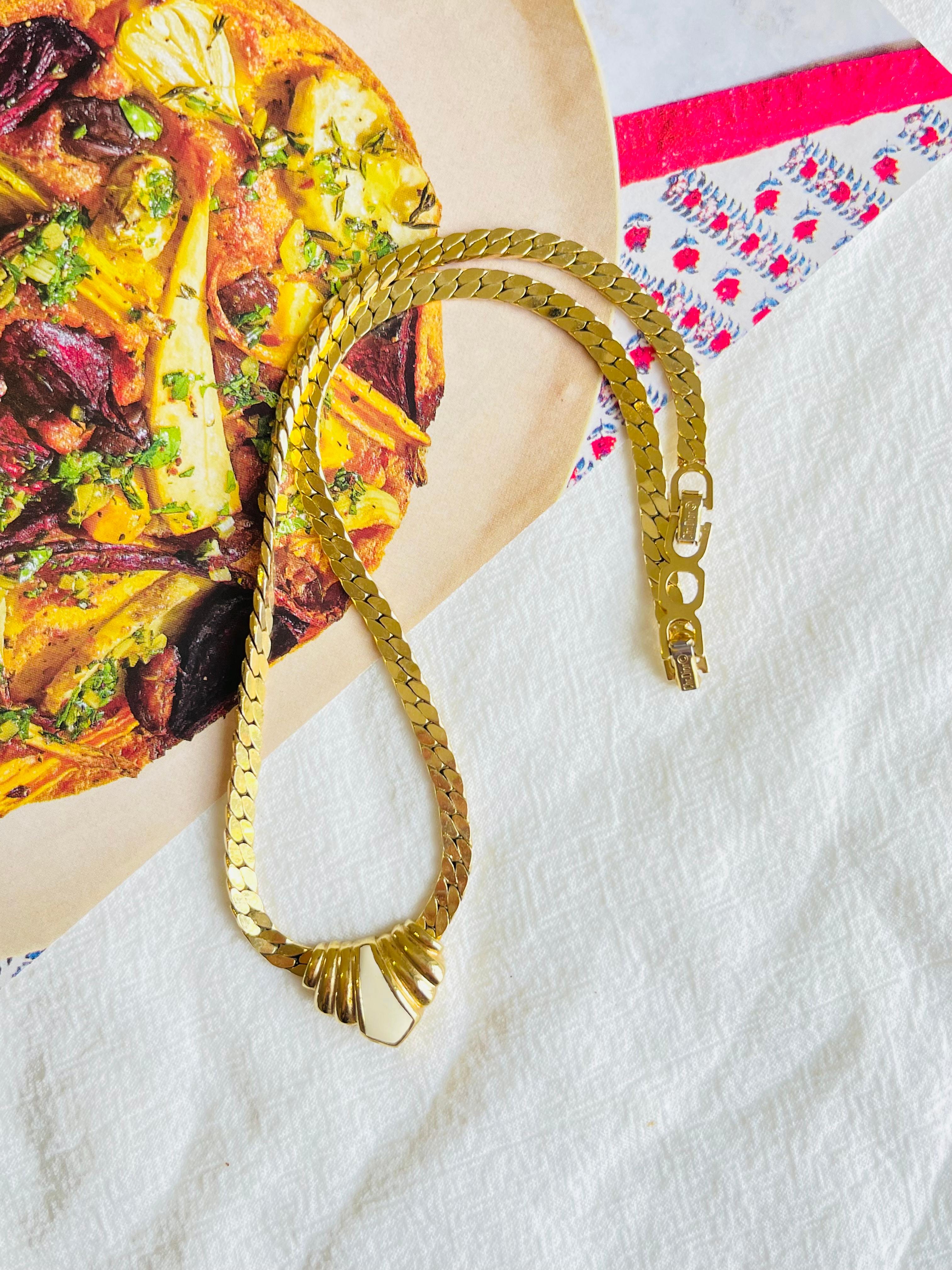 Art Deco Christian Dior Vintage 1980s Gold Triangle Swirl Cream Enamel Pendant Necklace For Sale