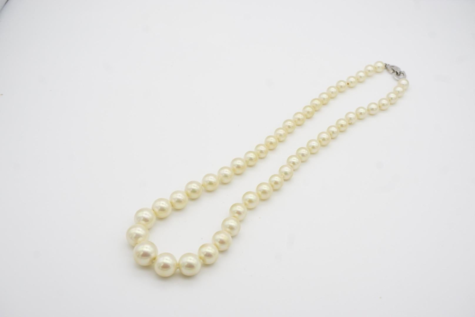 Christian Dior Collana vintage anni '80 con perline sferiche graduate, logo CD e perle in vendita 7
