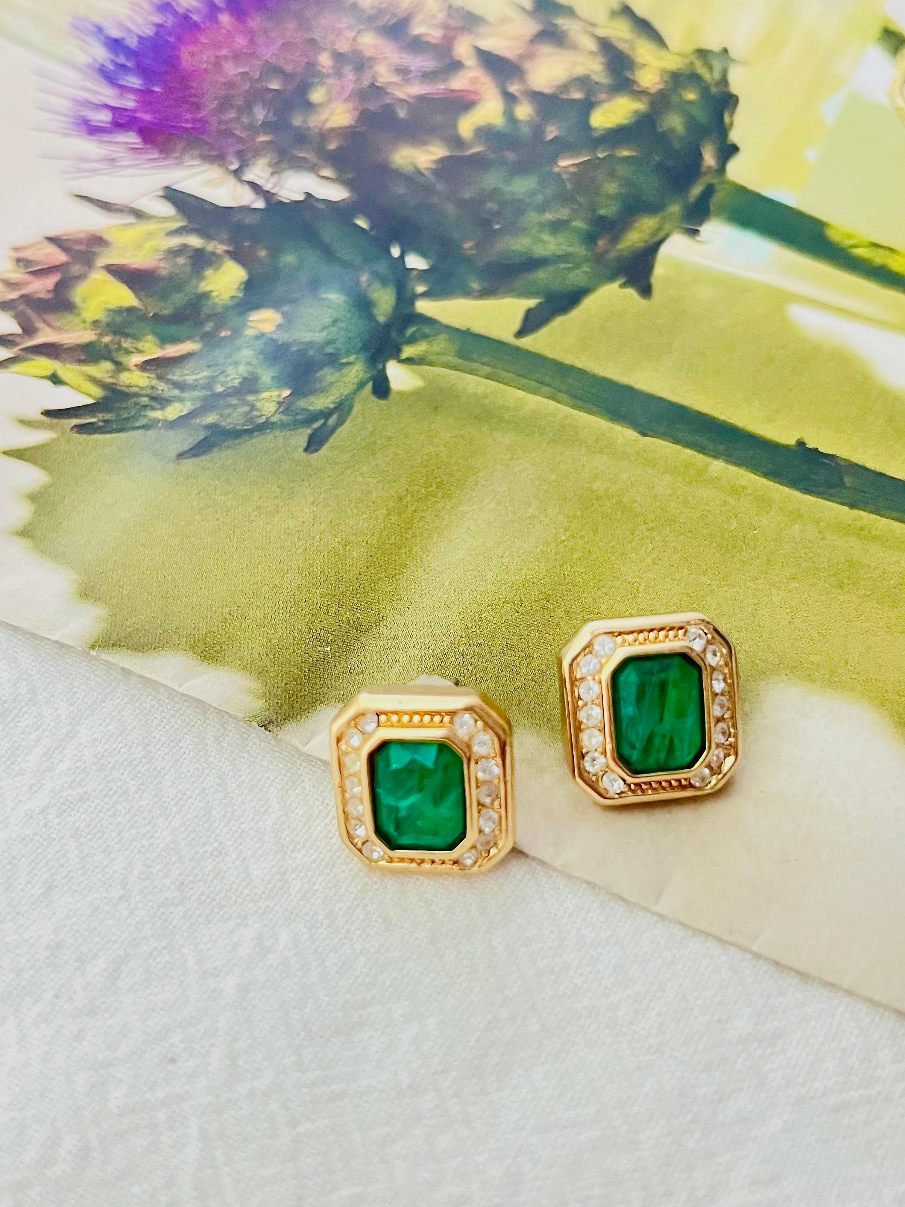 Christian Dior Vintage Años 80 Cristales Gripoix Esmeralda Octágono Pendientes calados en Bueno estado para la venta en Wokingham, England
