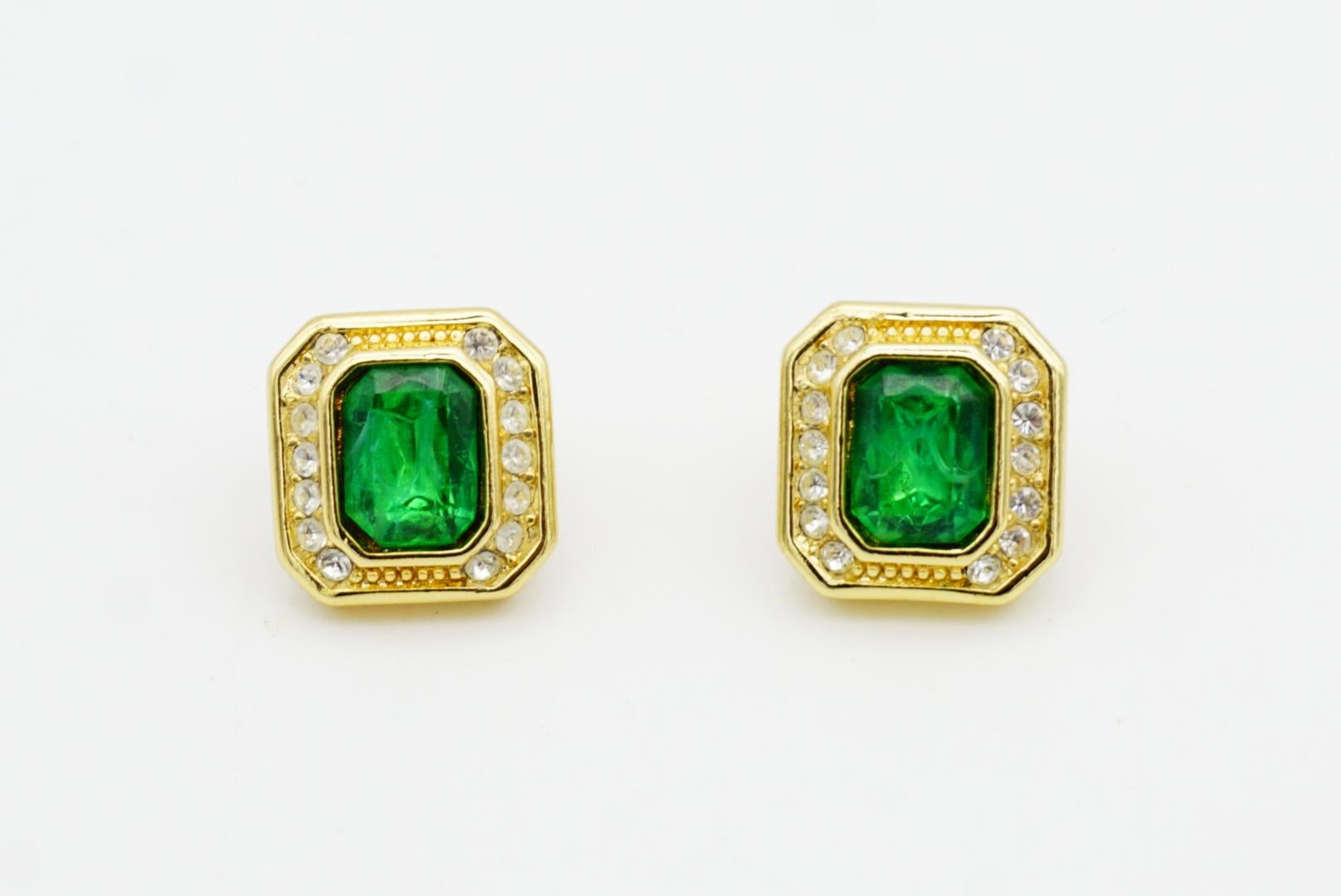 Christian Dior Vintage 1980s Gripoix Crystals Emerald Octagon Pierced Earrings For Sale 4